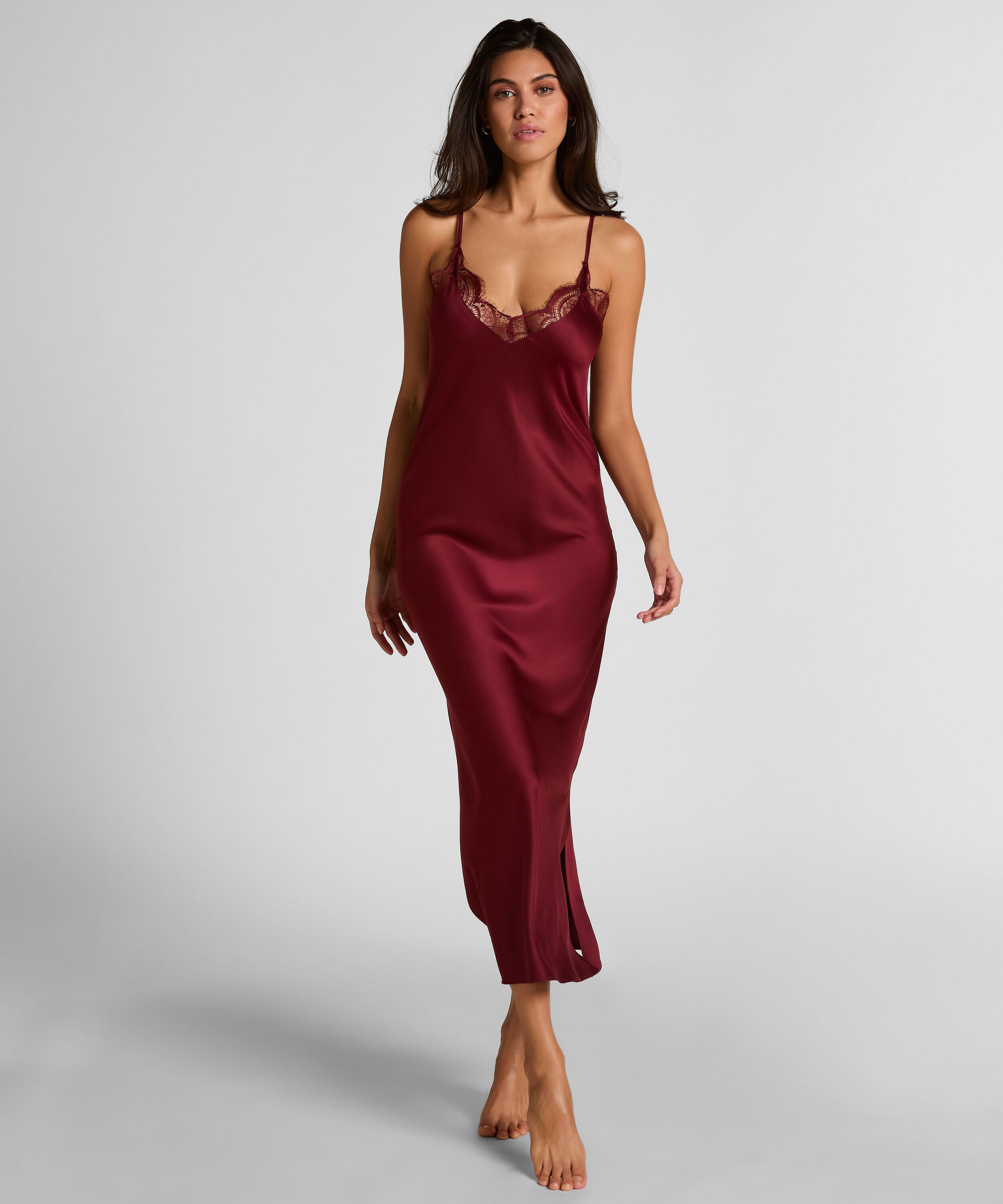 Nuisette longue en satin, Rouge