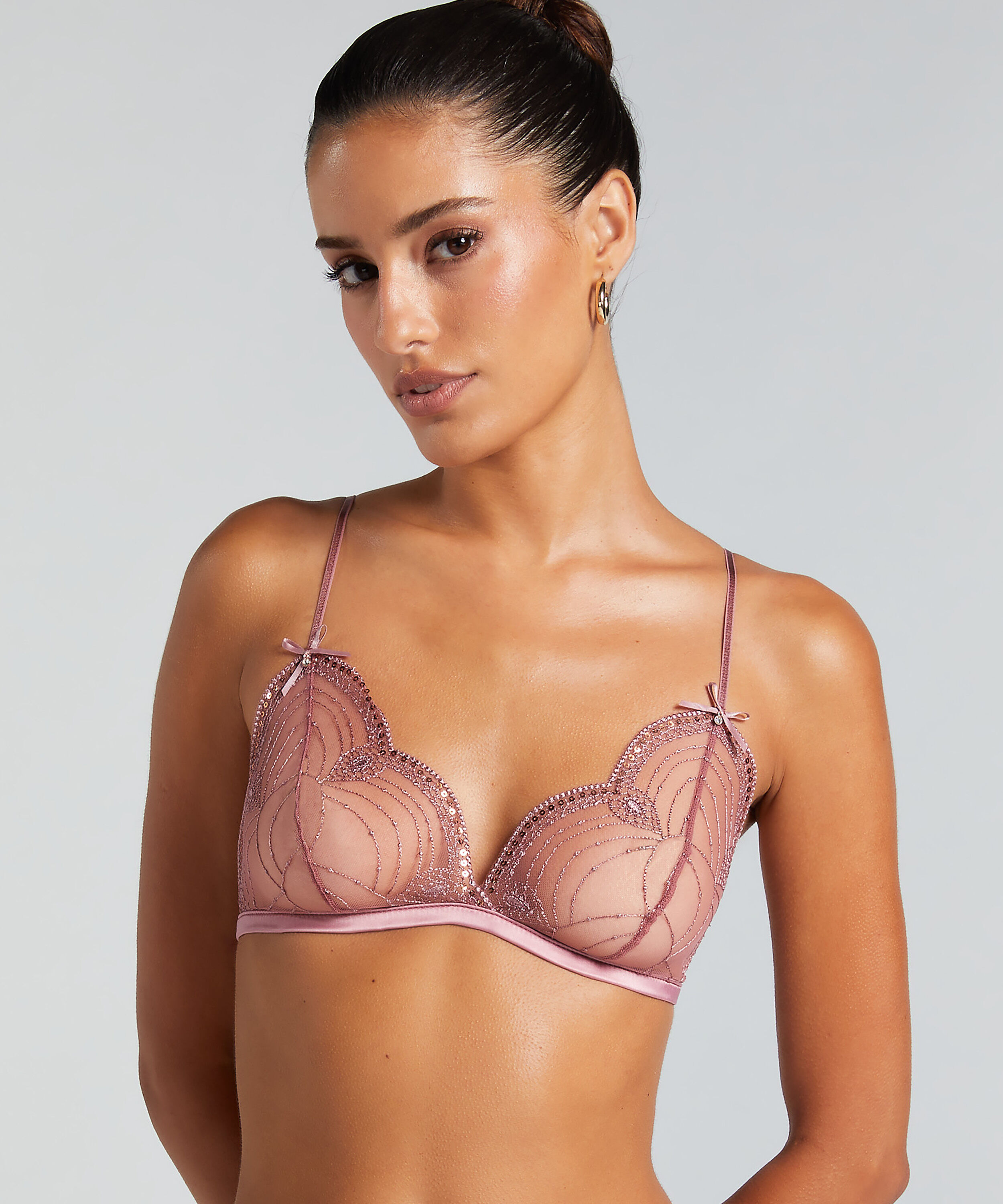 Brassi&egrave;re Ruby, Rose