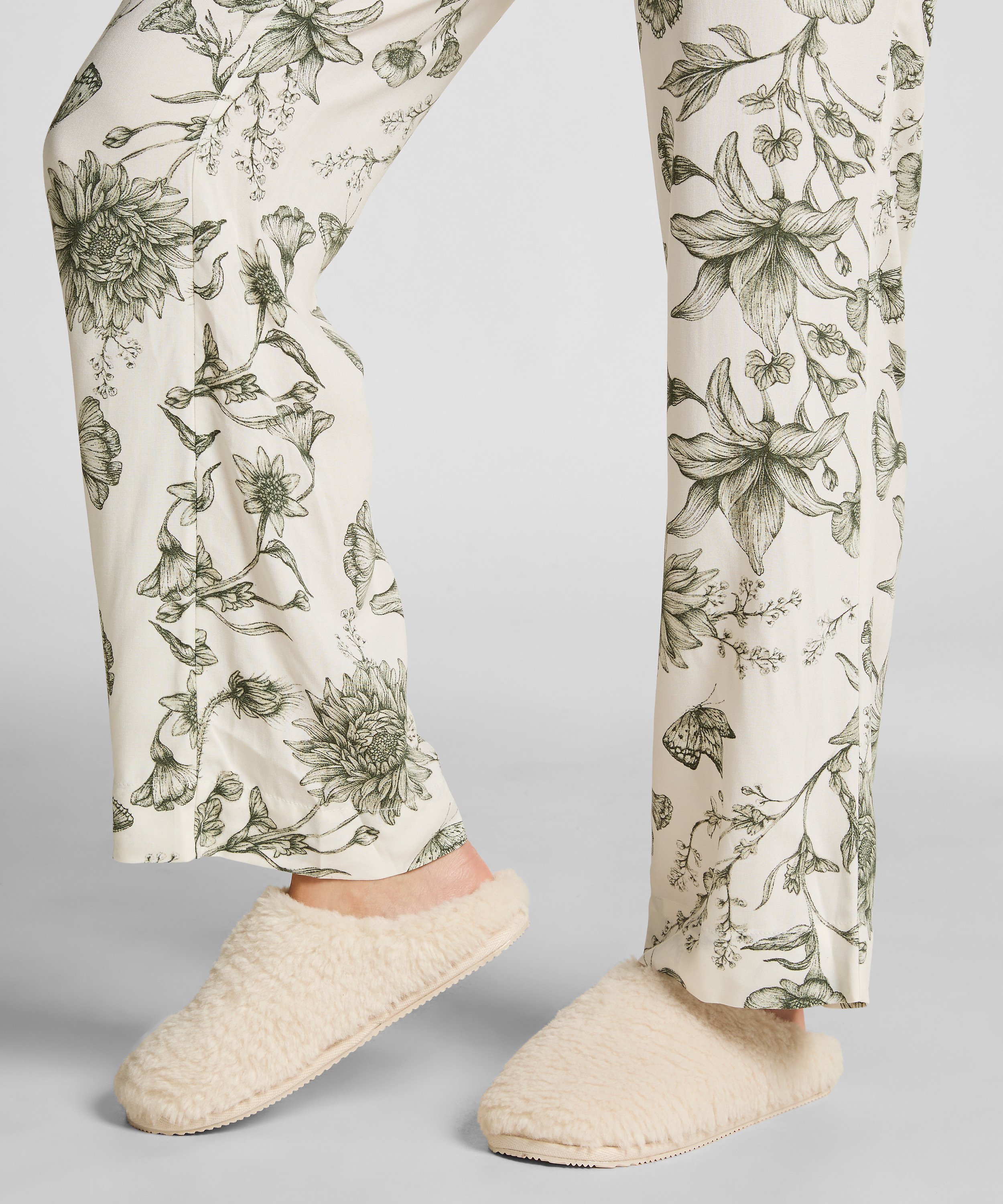 Pantoufles Lola, Blanc, main