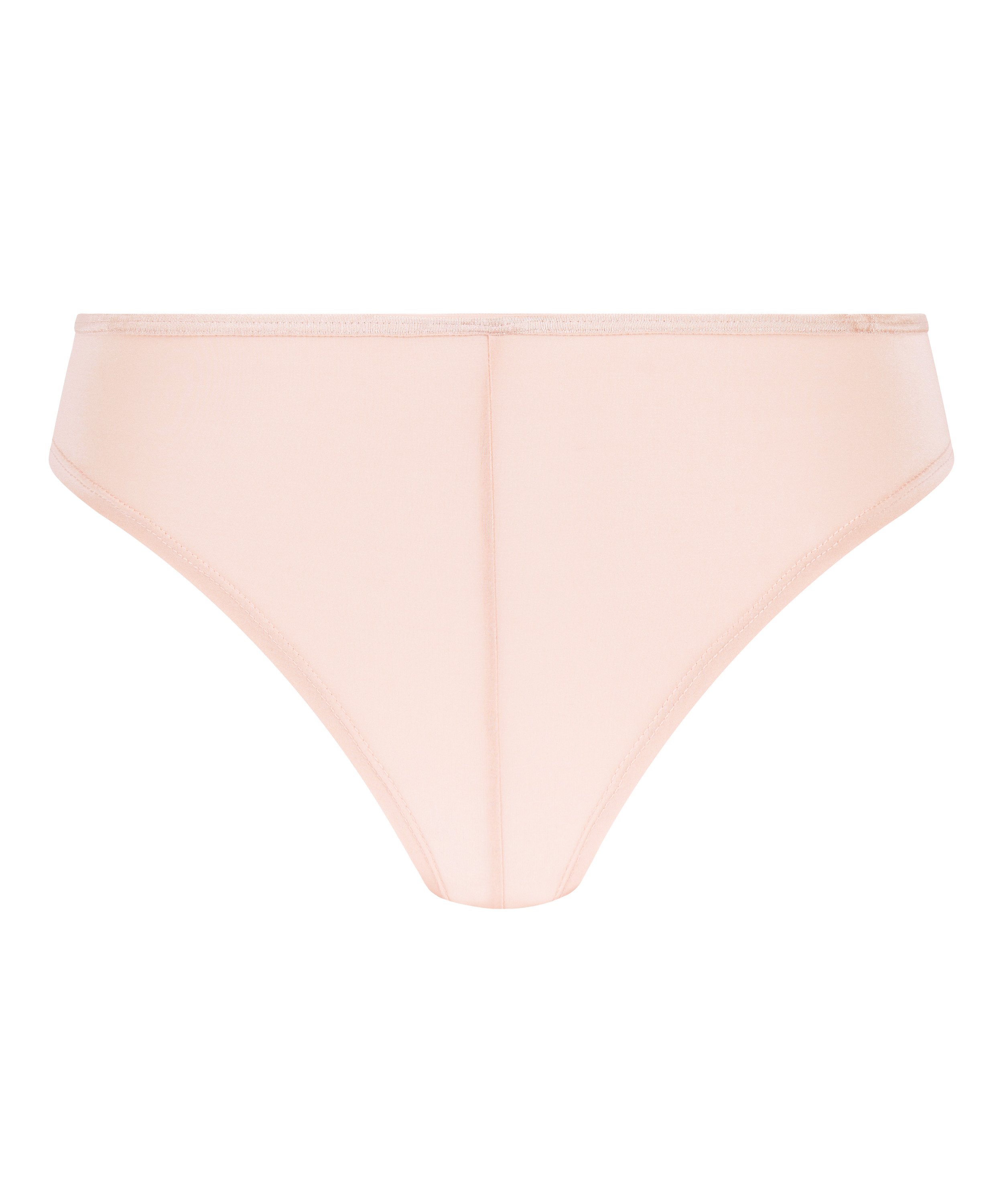 Cheekini Liloye, Rose, main