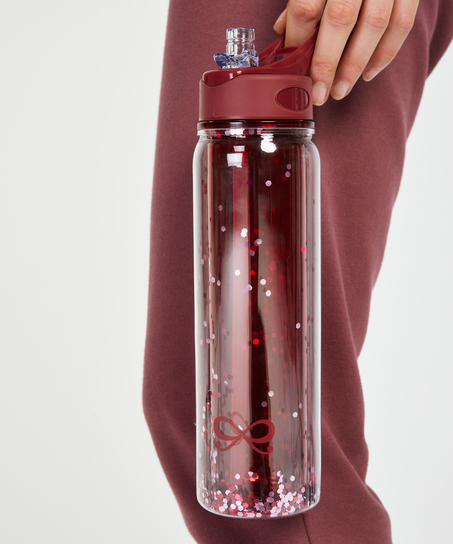 Bouteille d’eau, Rouge