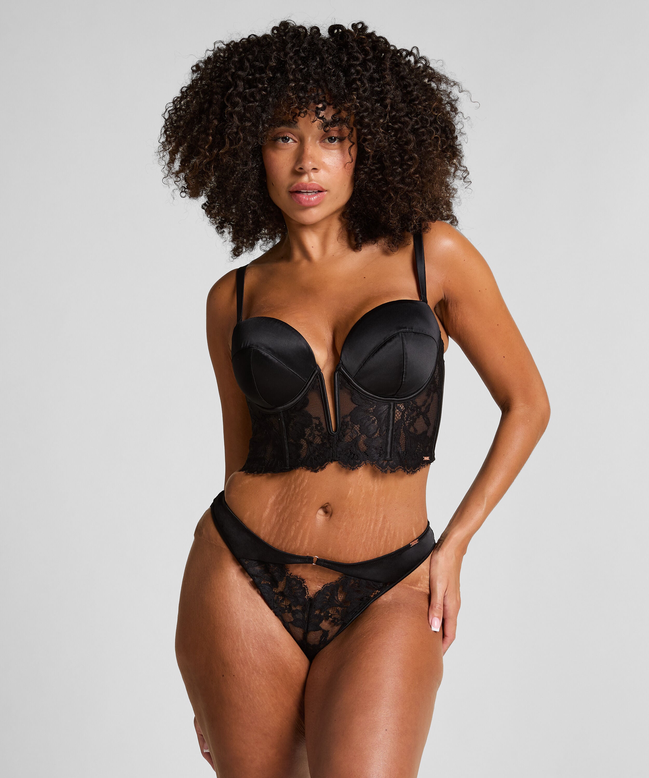 Culotte brésilienne jambes hautes Grace, Noir