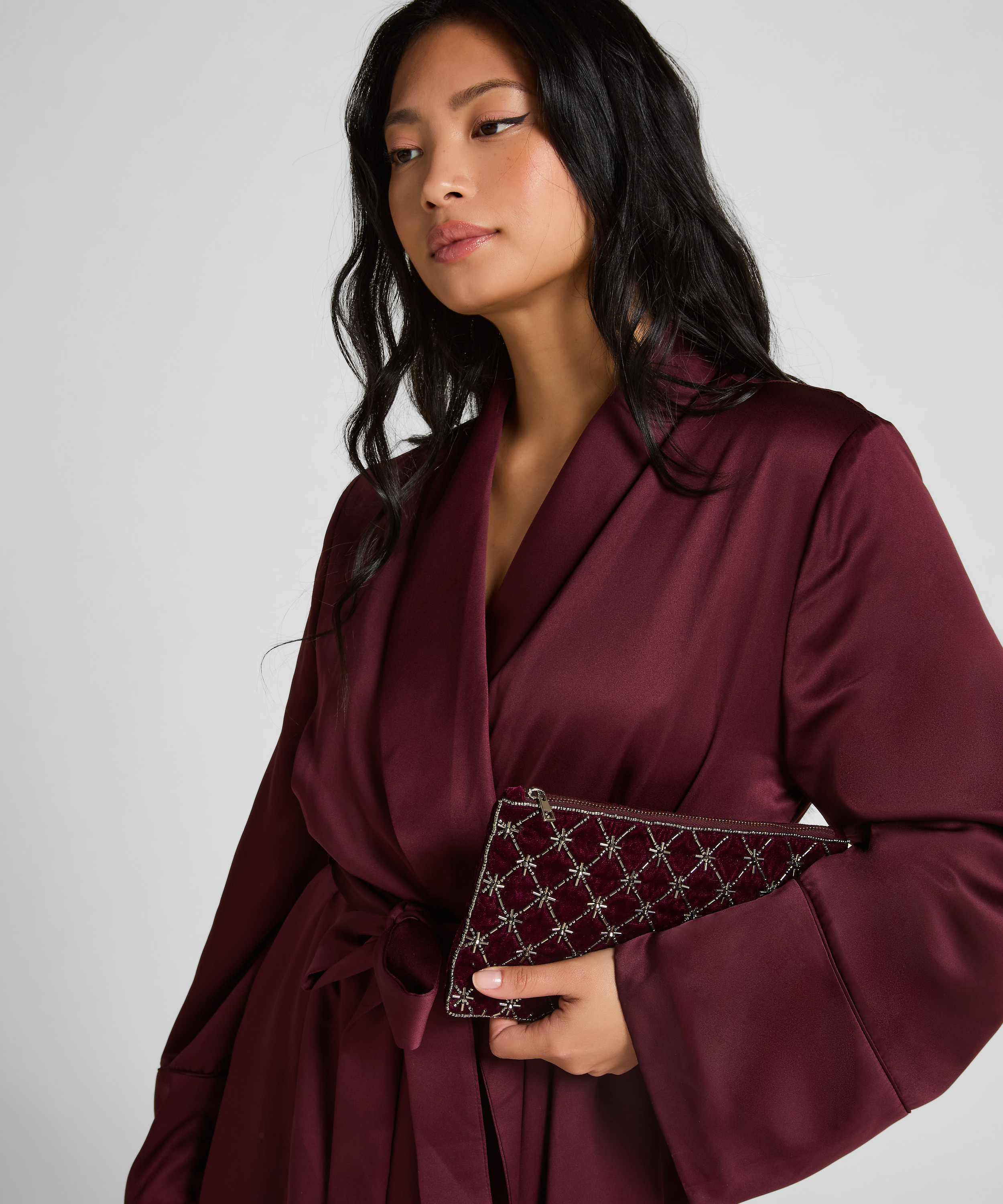 Pochette en perles, Violet, main