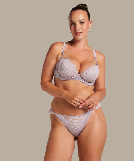 String Antonia, Violet