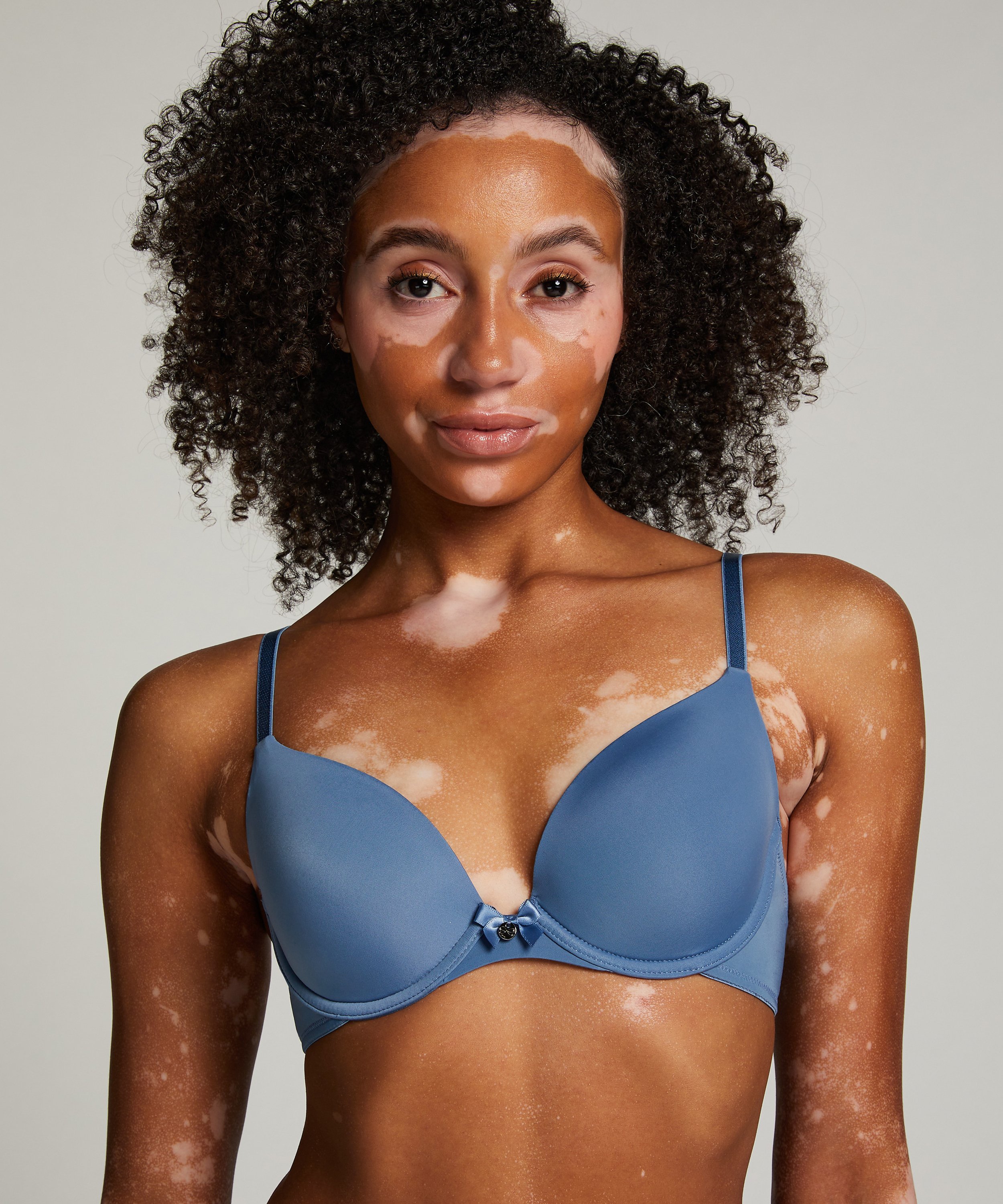 Soutien-gorge &agrave; armatures pr&eacute;form&eacute; Plunge, Bleu, main