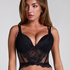 Soutien-gorge &agrave; armatures pr&eacute;form&eacute; push-up et longline Coco, Noir