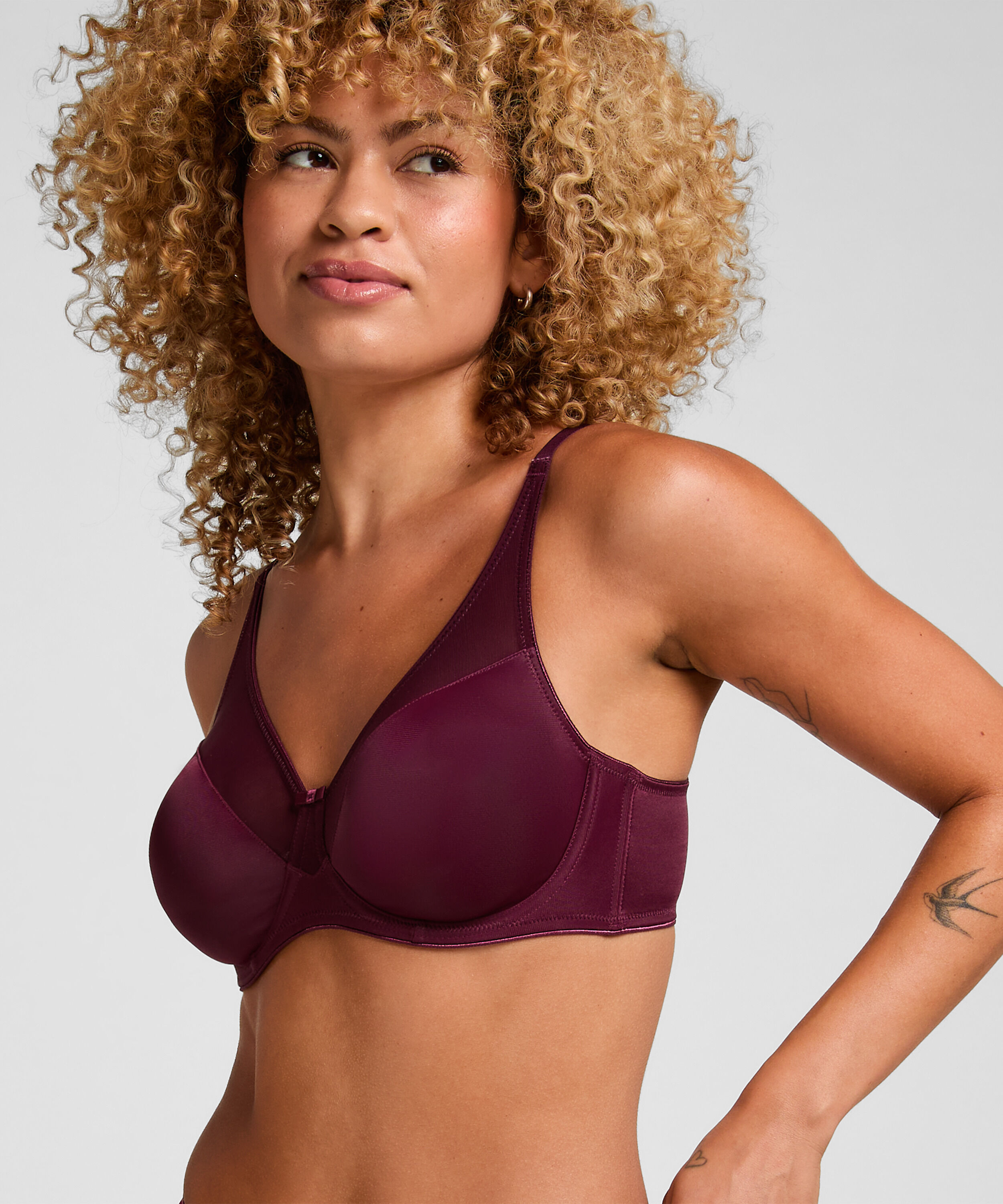 Soutien-gorge à armatures non-préformé minimiseur Nina, Violet