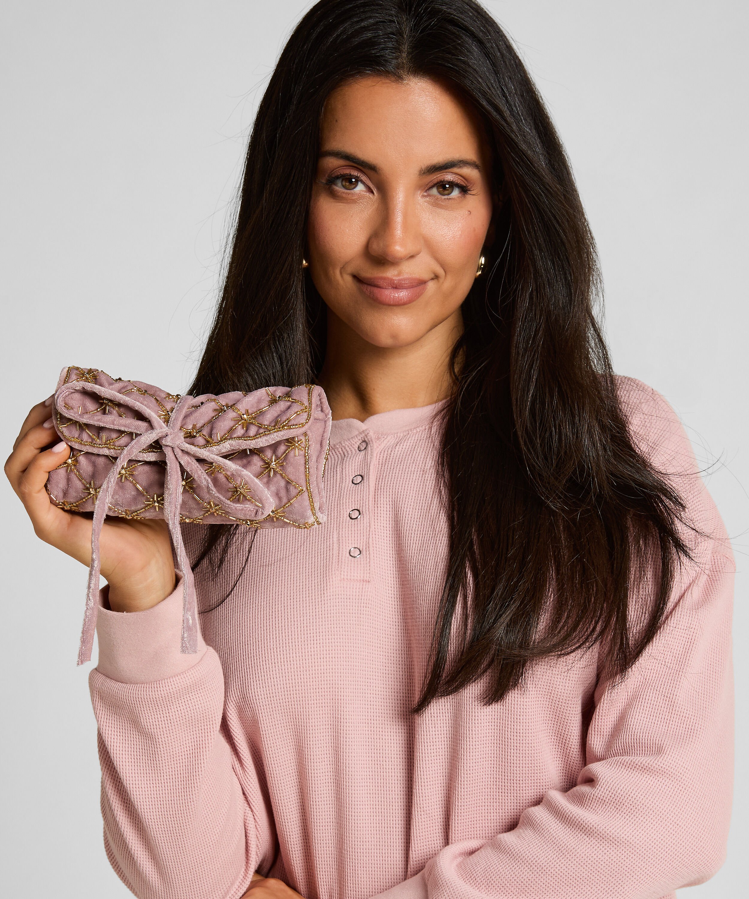 Pochette perlée pour bijoux