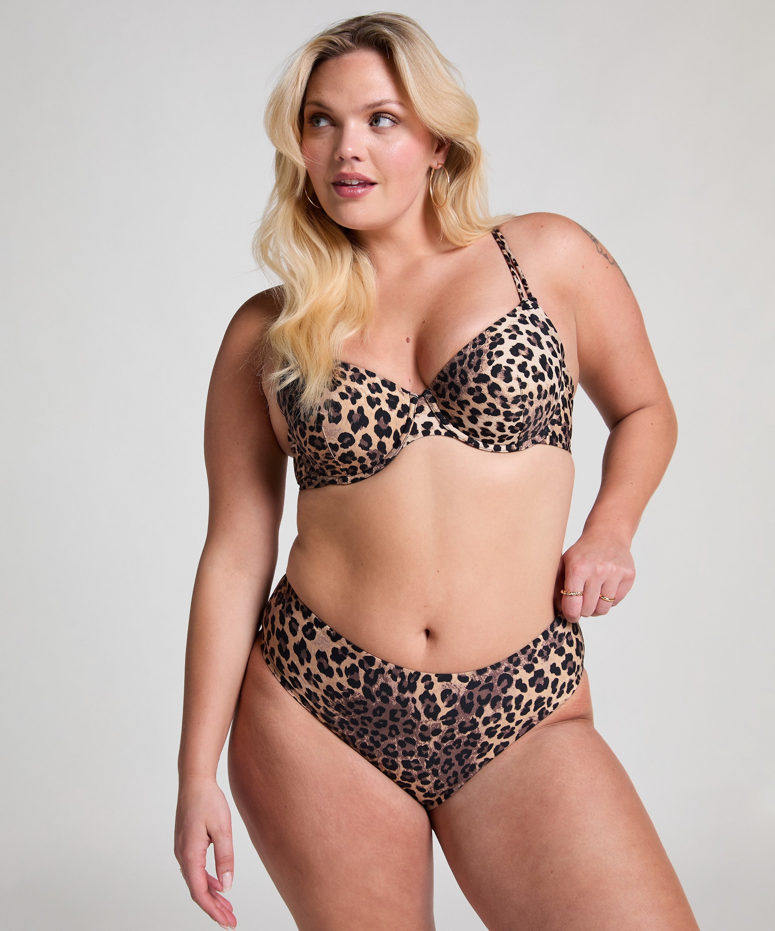 Bas de bikini taille moyenne Animalia Rio, marron, main
