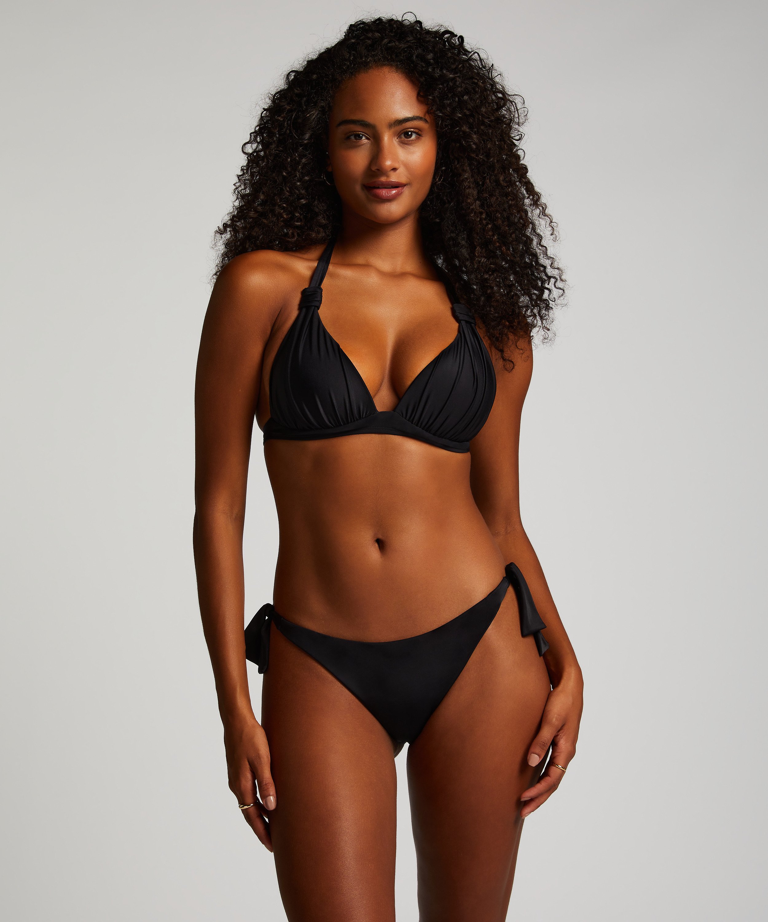 Haut de bikini triangle Luxe, Noir, main