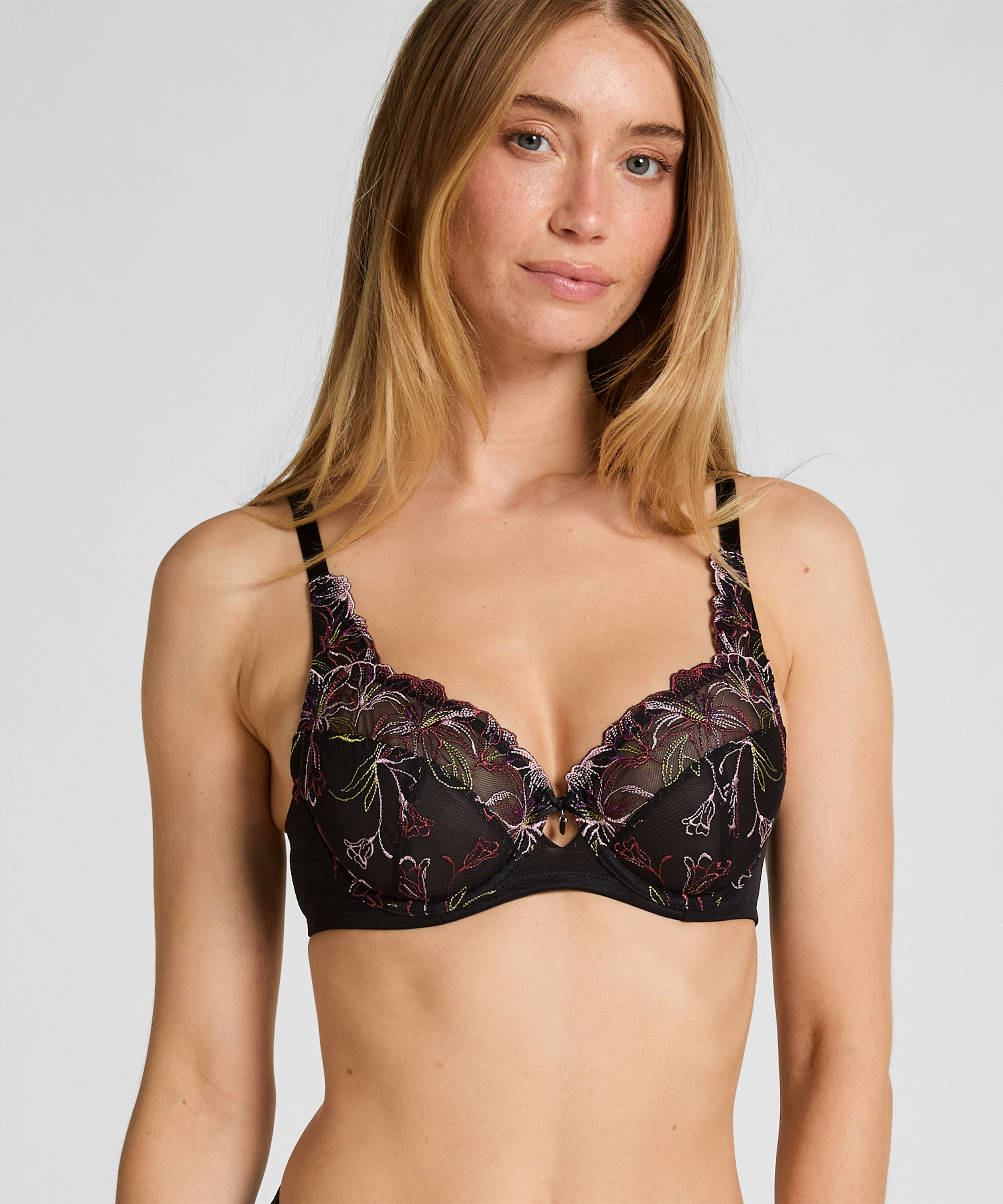 Soutien-gorge à armatures non-préformé Lily, Noir
