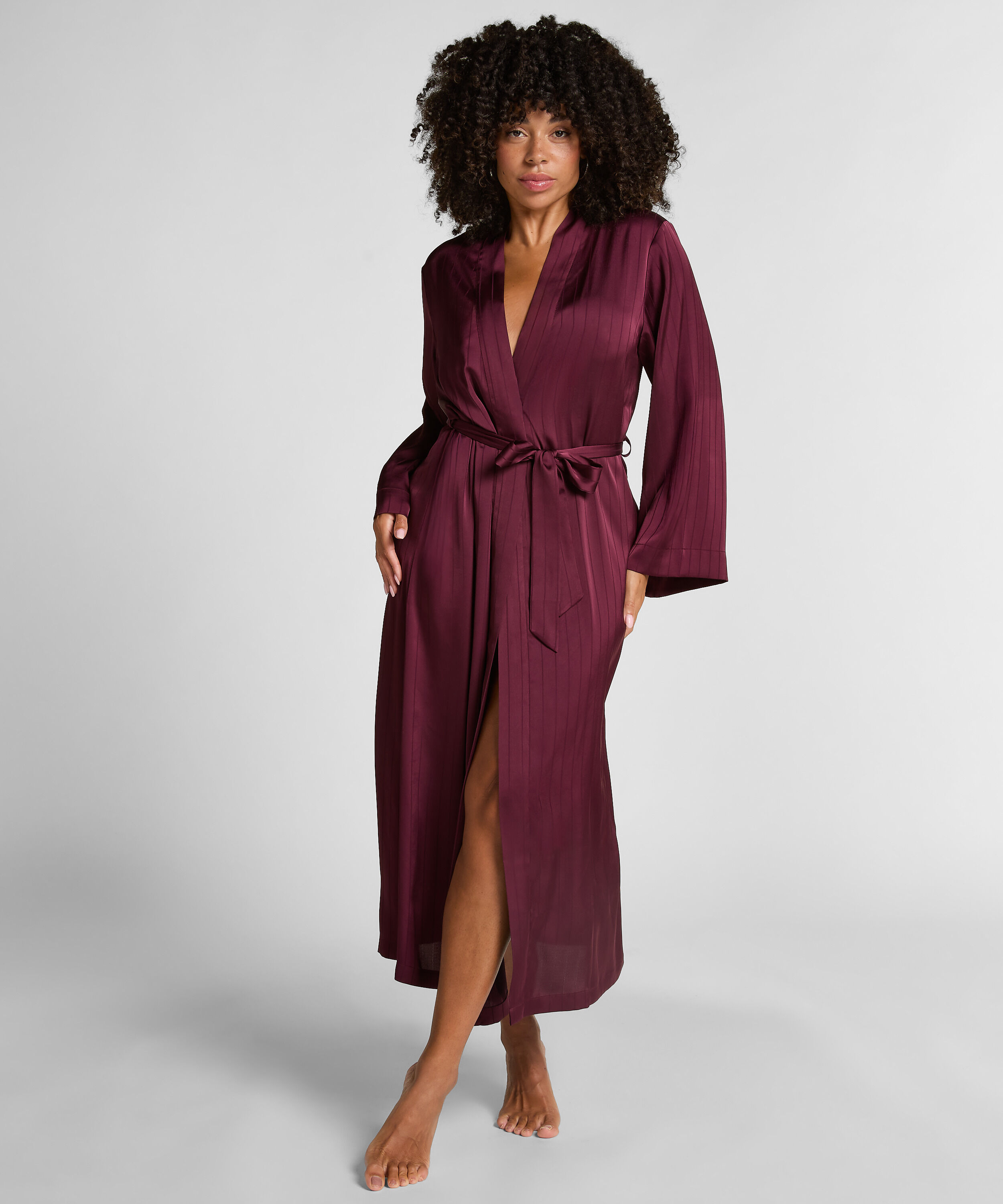 Kimono à rayures en satin, Violet