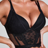 Soutien-gorge &agrave; armatures pr&eacute;form&eacute; push-up et longline Coco, Noir