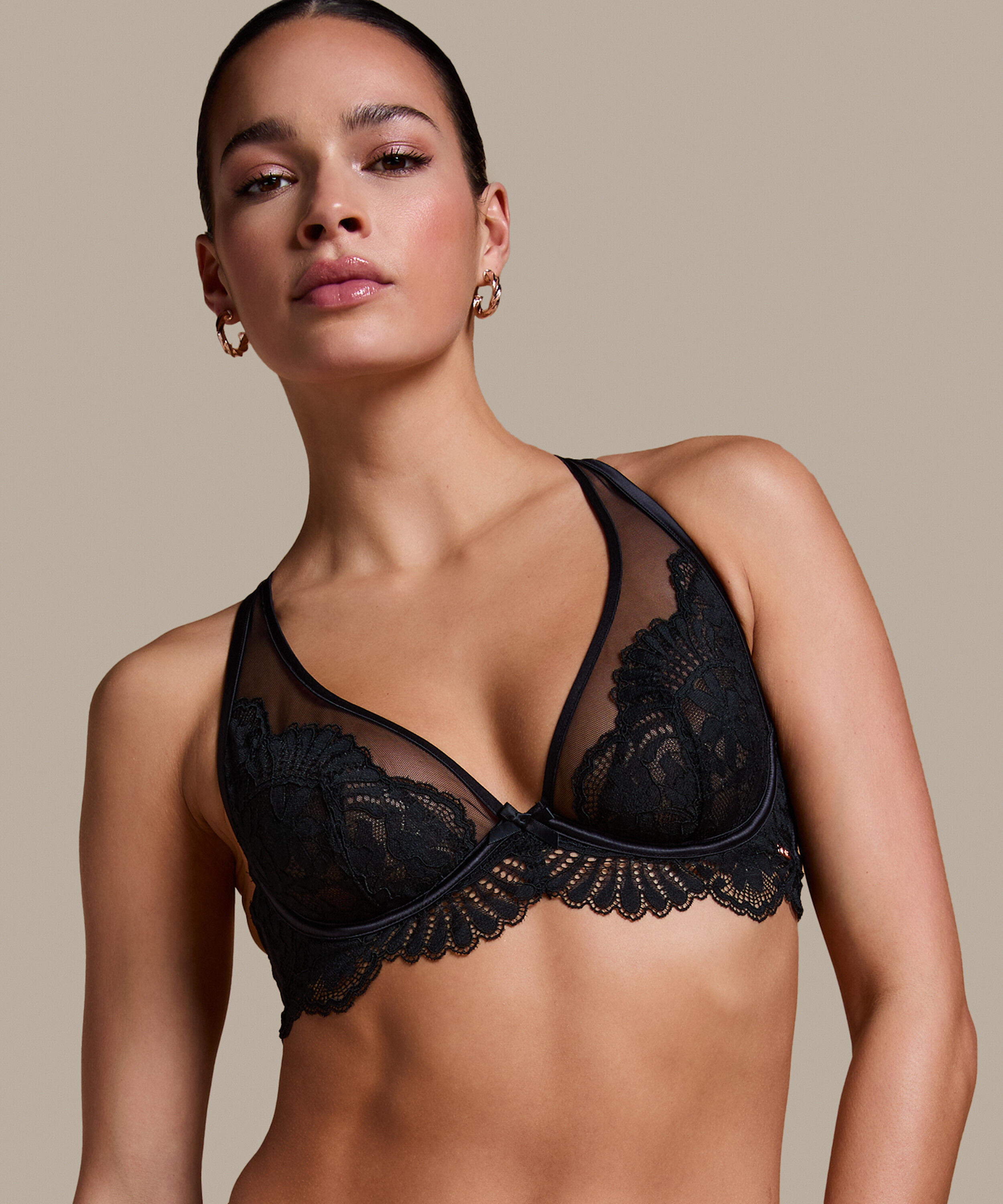 Soutien-gorge à armatures non-rembourré Poppy, Noir Soutien-gorge à armatures non-rembourré Poppy, Noir