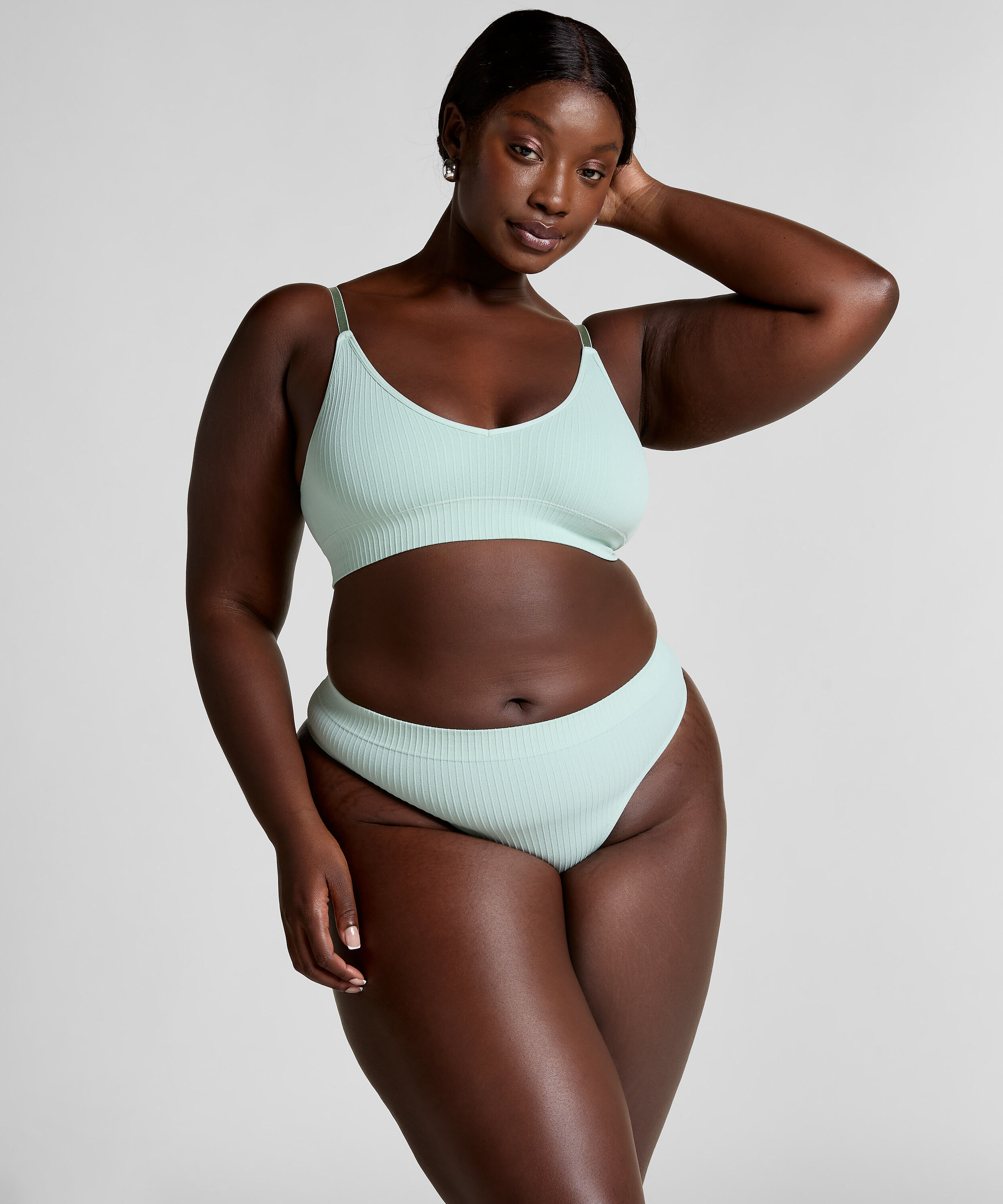 String &eacute;chancr&eacute; Dianne, Vert