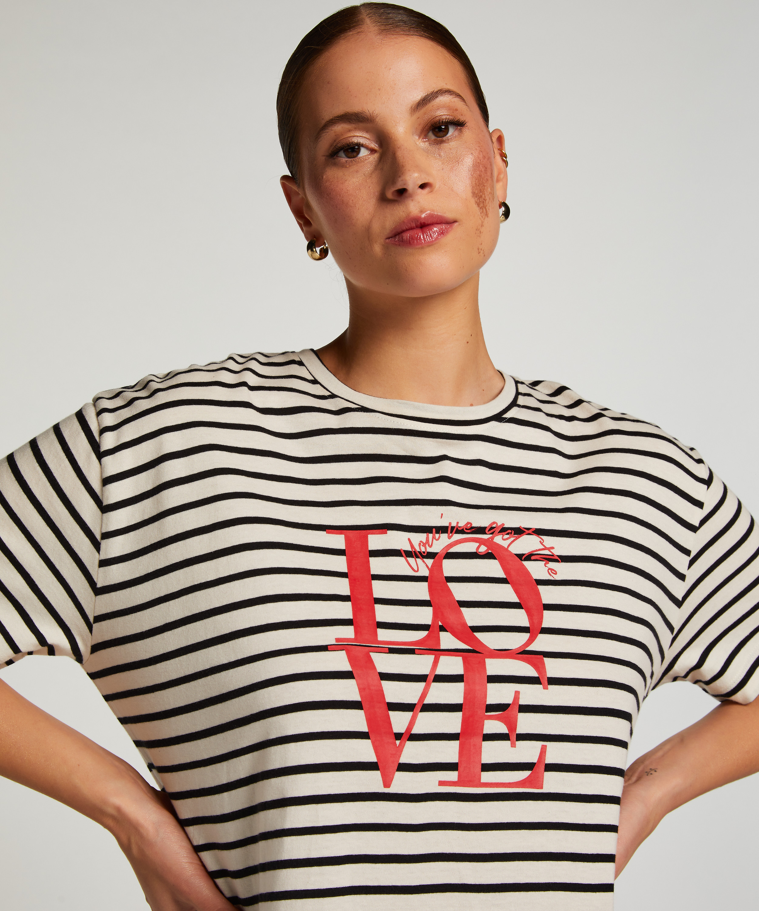 Chemise de nuit à col rond, Noir, main