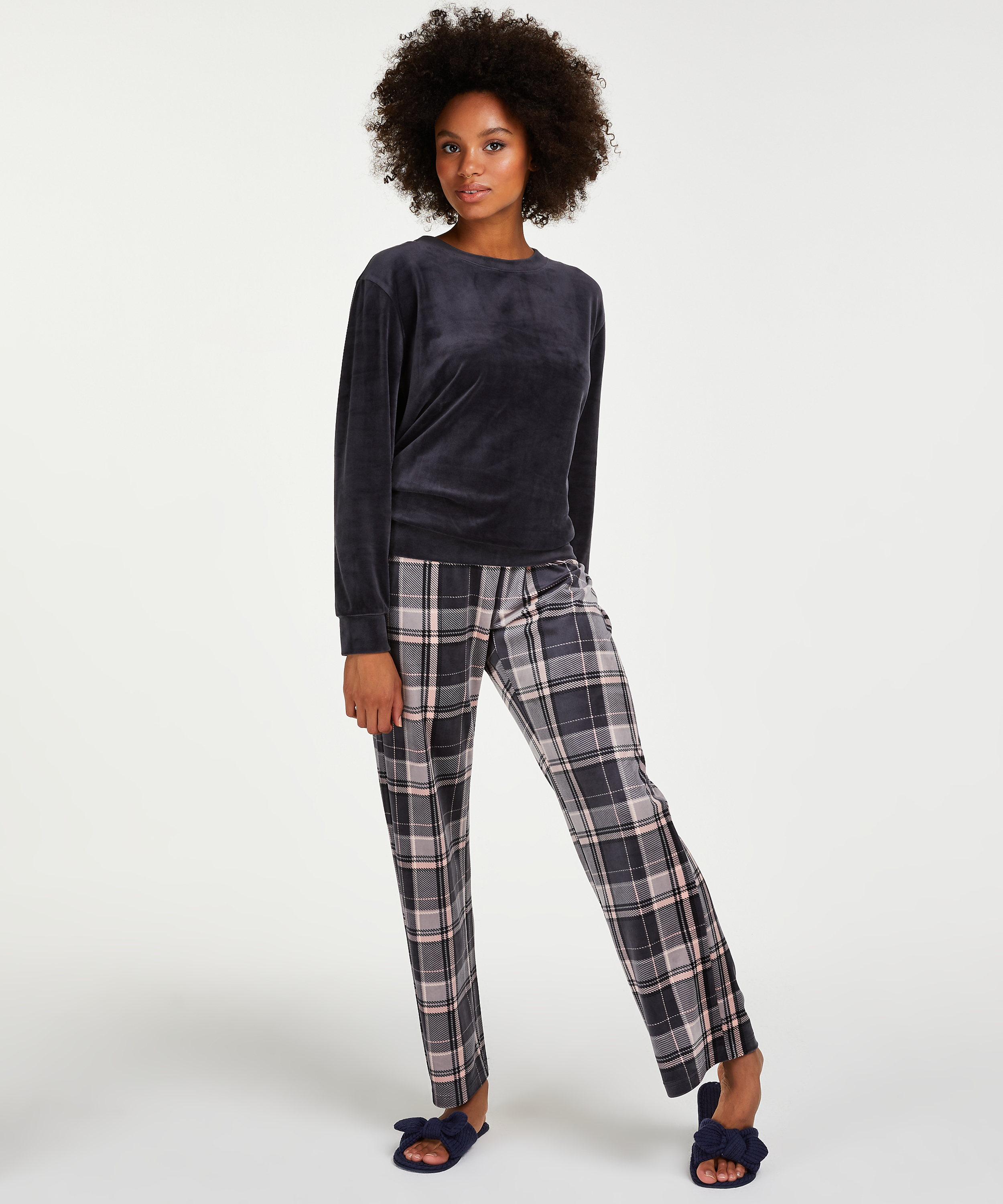 Ensemble de pyjama velours, Gris, main