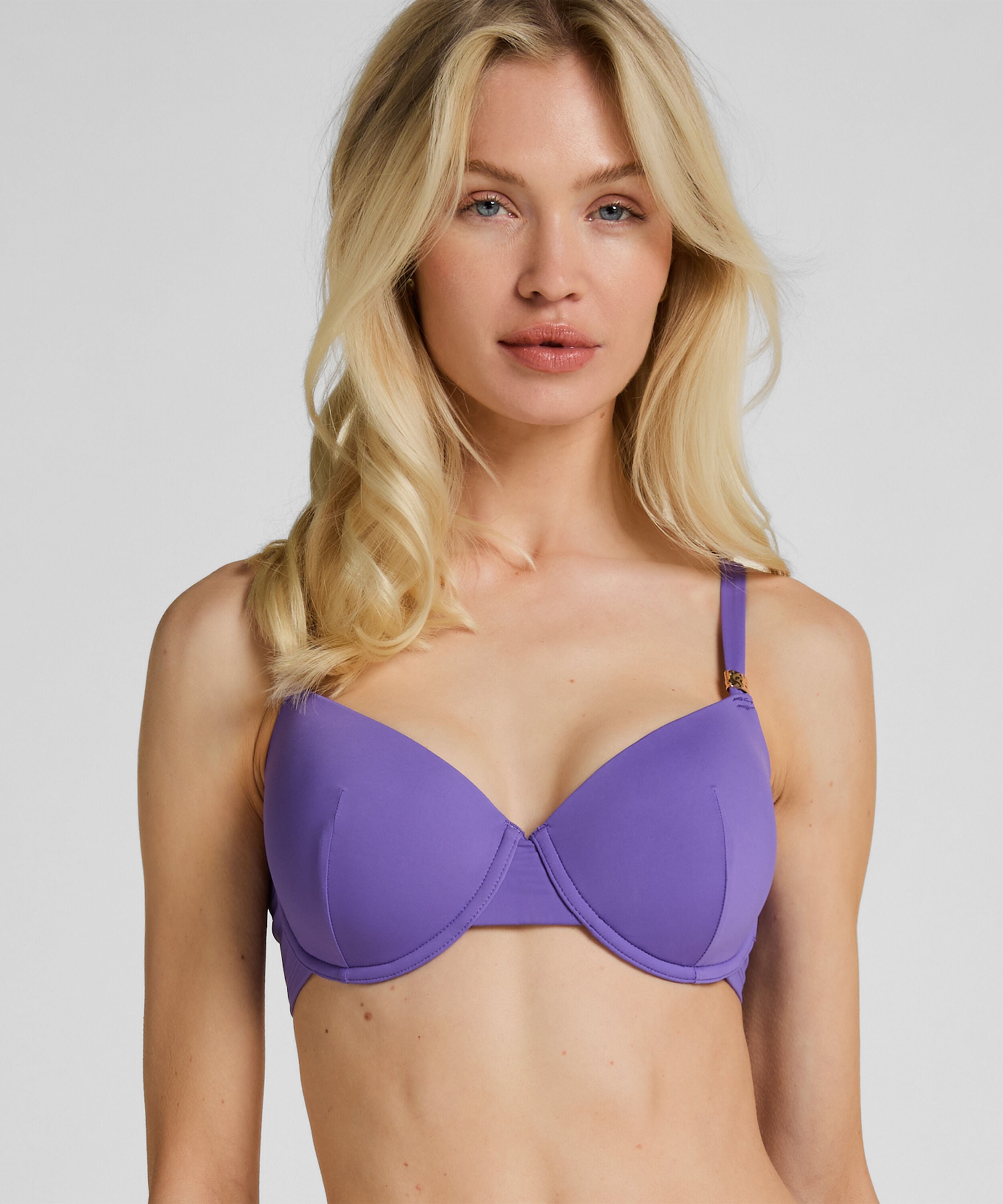 Haut de Bikini Luxe à Armatures et Rembourrage, Violet Haut de Bikini Luxe à Armatures et Rembourrage, Violet
