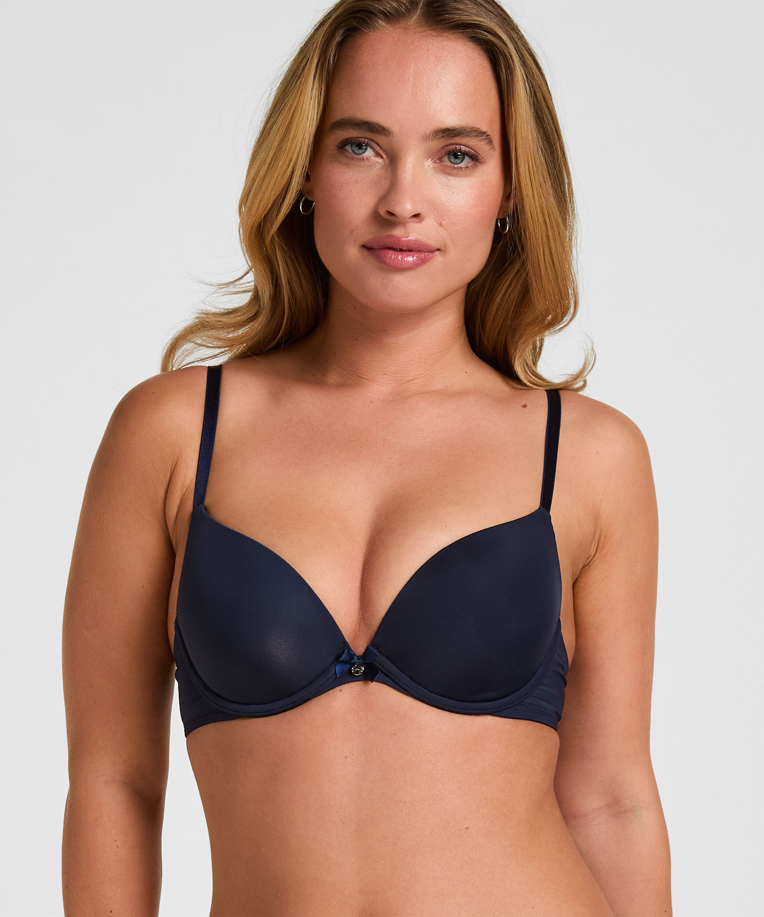 Soutien-gorge à armatures préformé Plunge