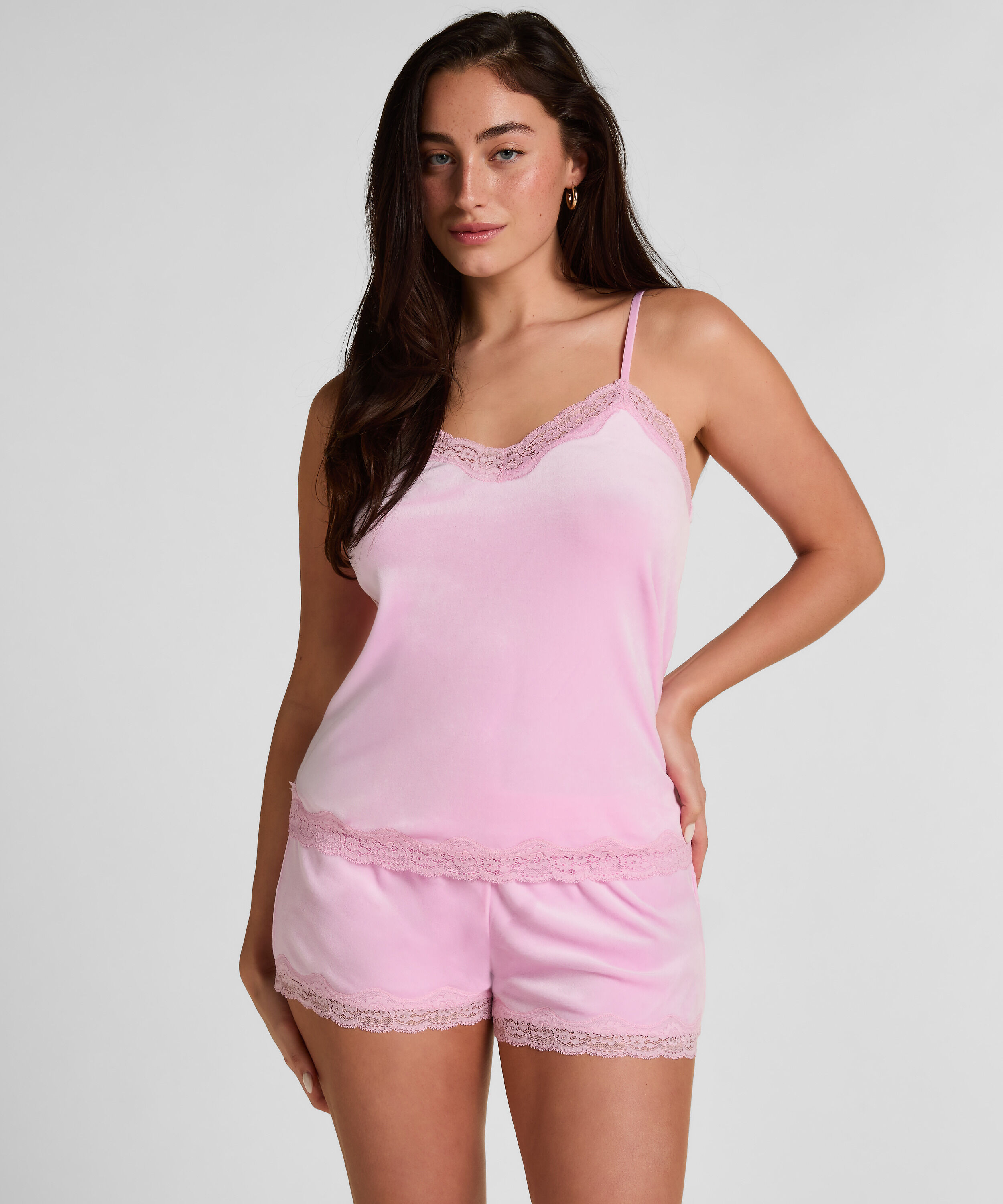 Short en velours à dentelle, Rose Short en velours à dentelle, Rose