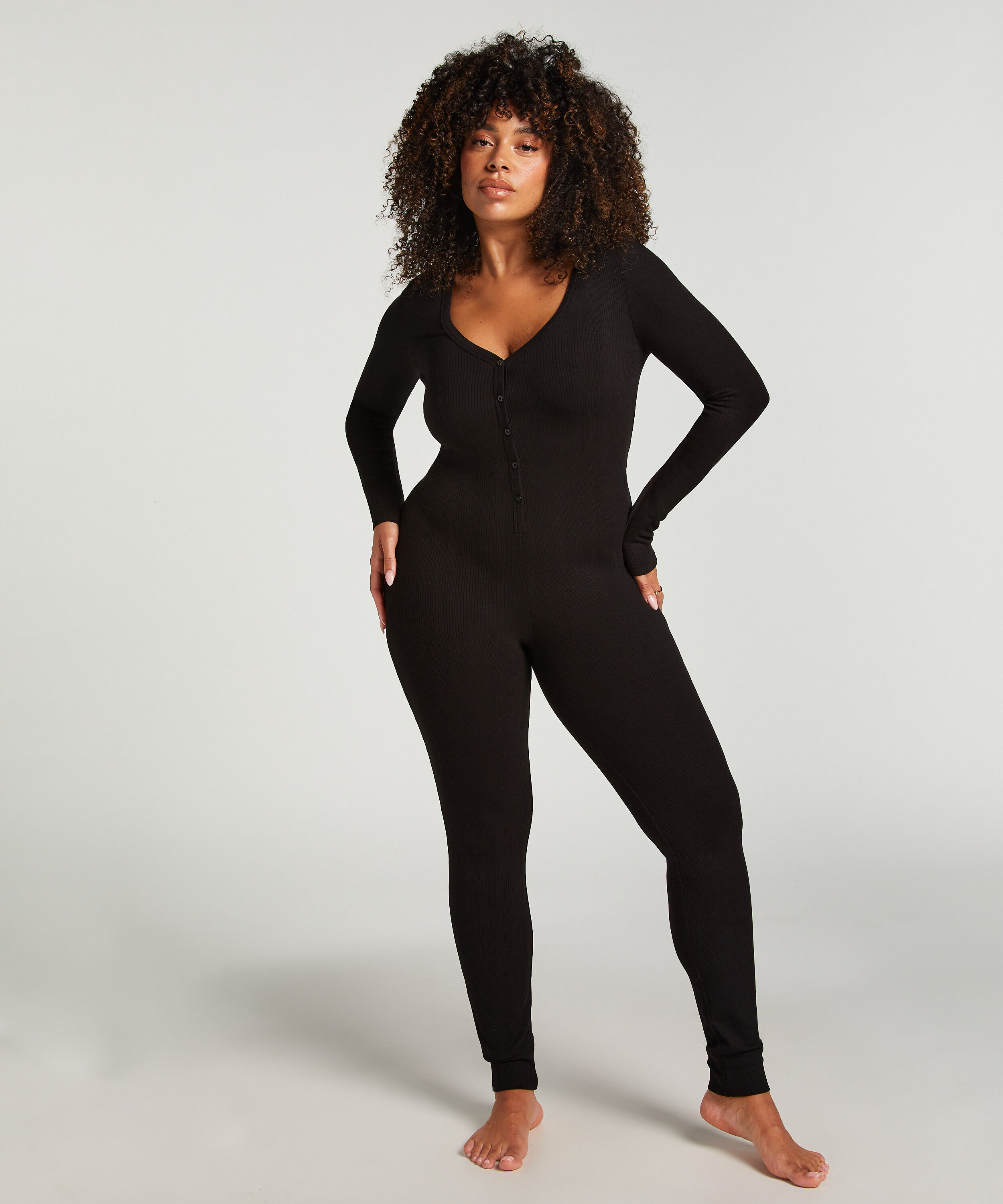 Onesie, Noir