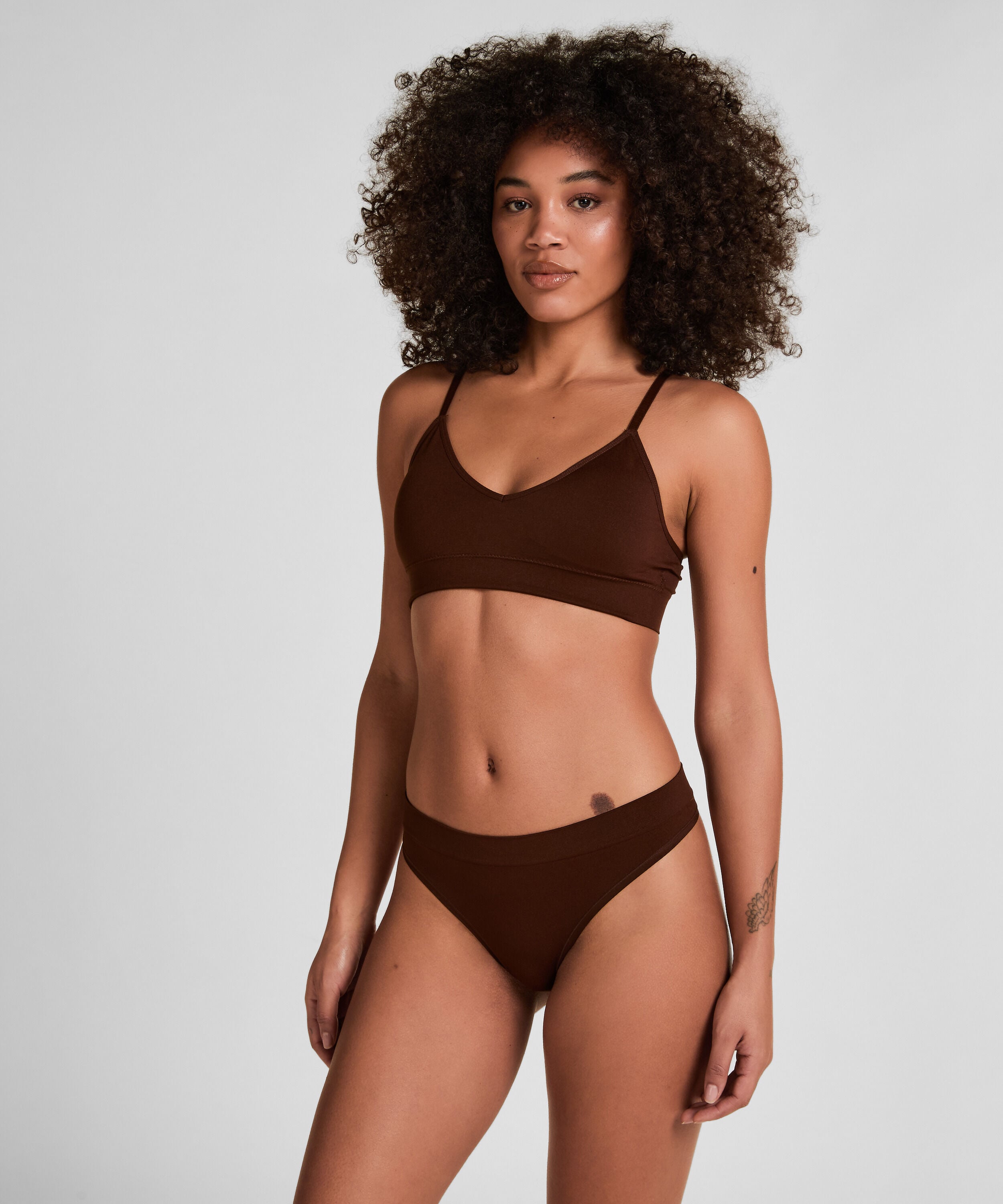 String Dide, Marron String Dide, Marron