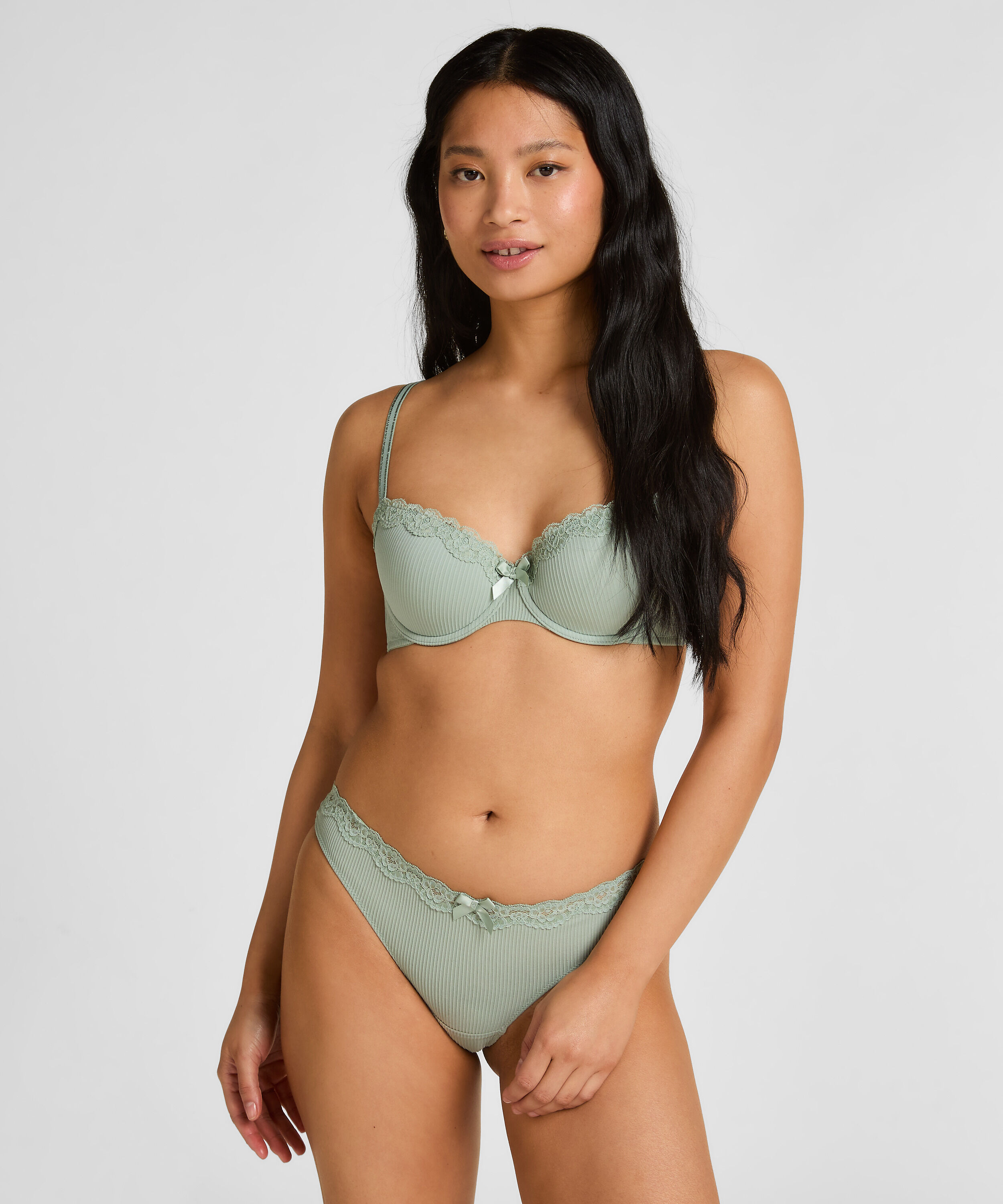 String Lola, Vert