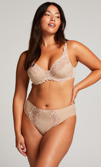 Slip taille haute Diva, Bronzage