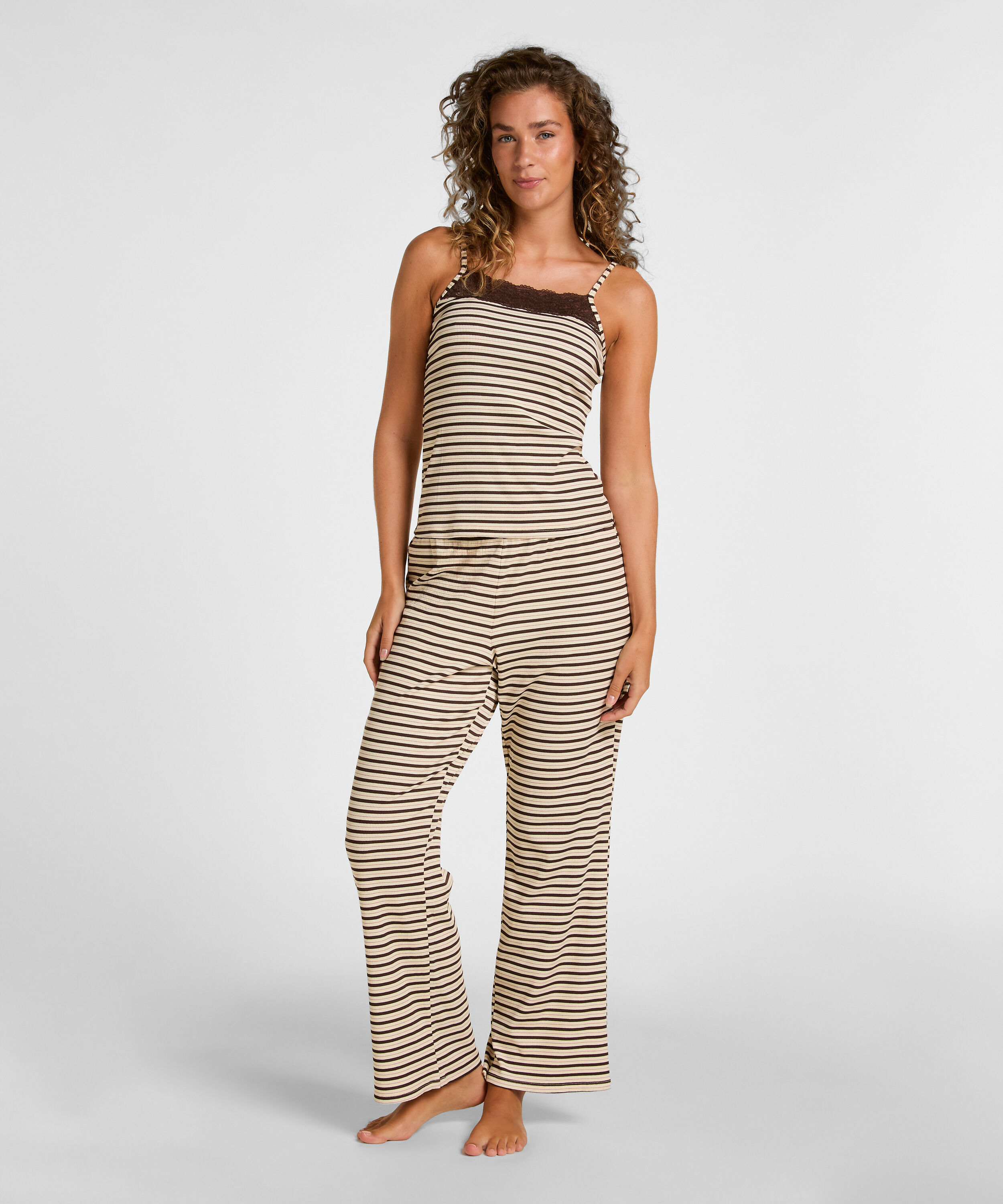 Ensemble Pyjama en Dentelle