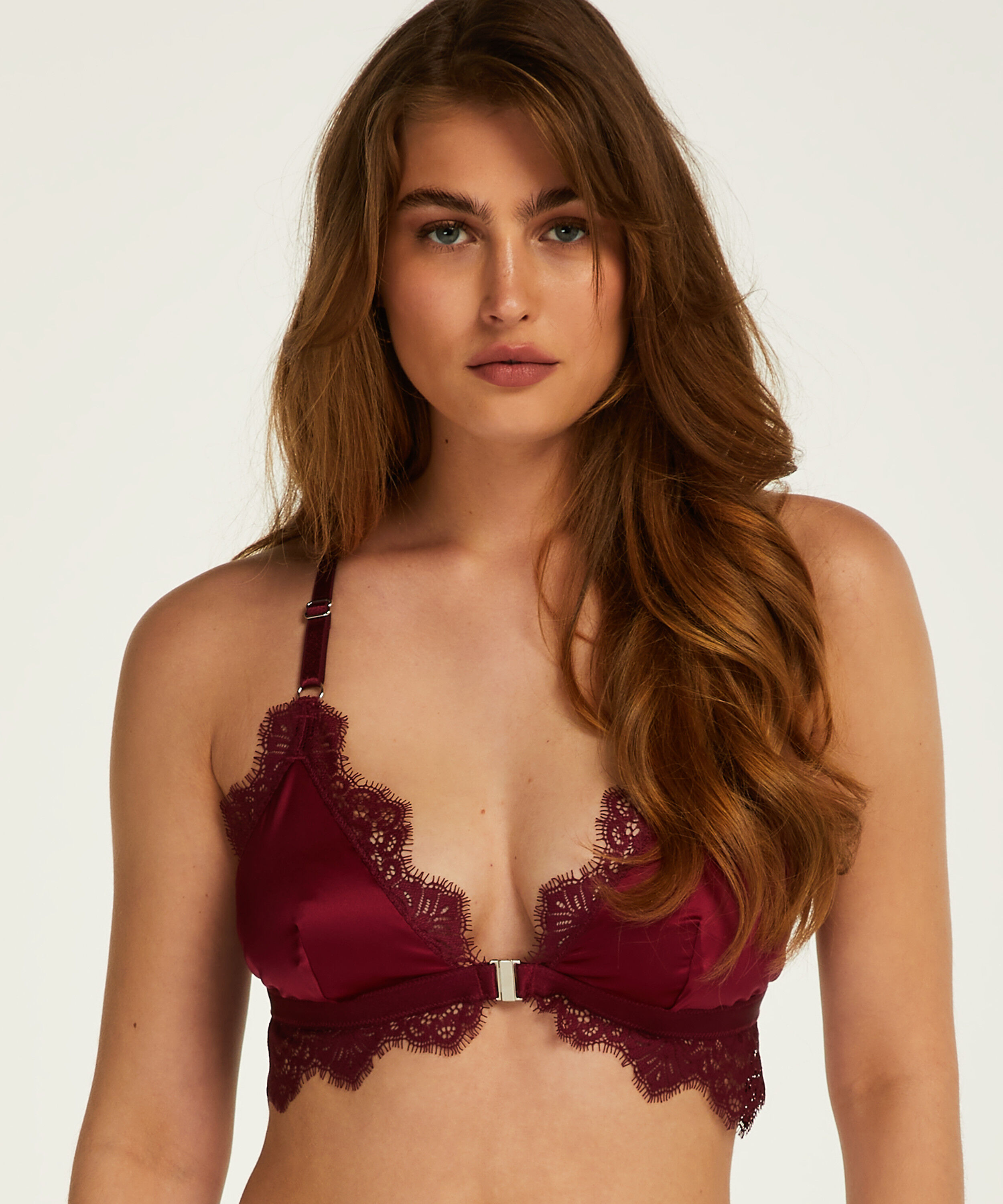 Brassière Violet, Violet