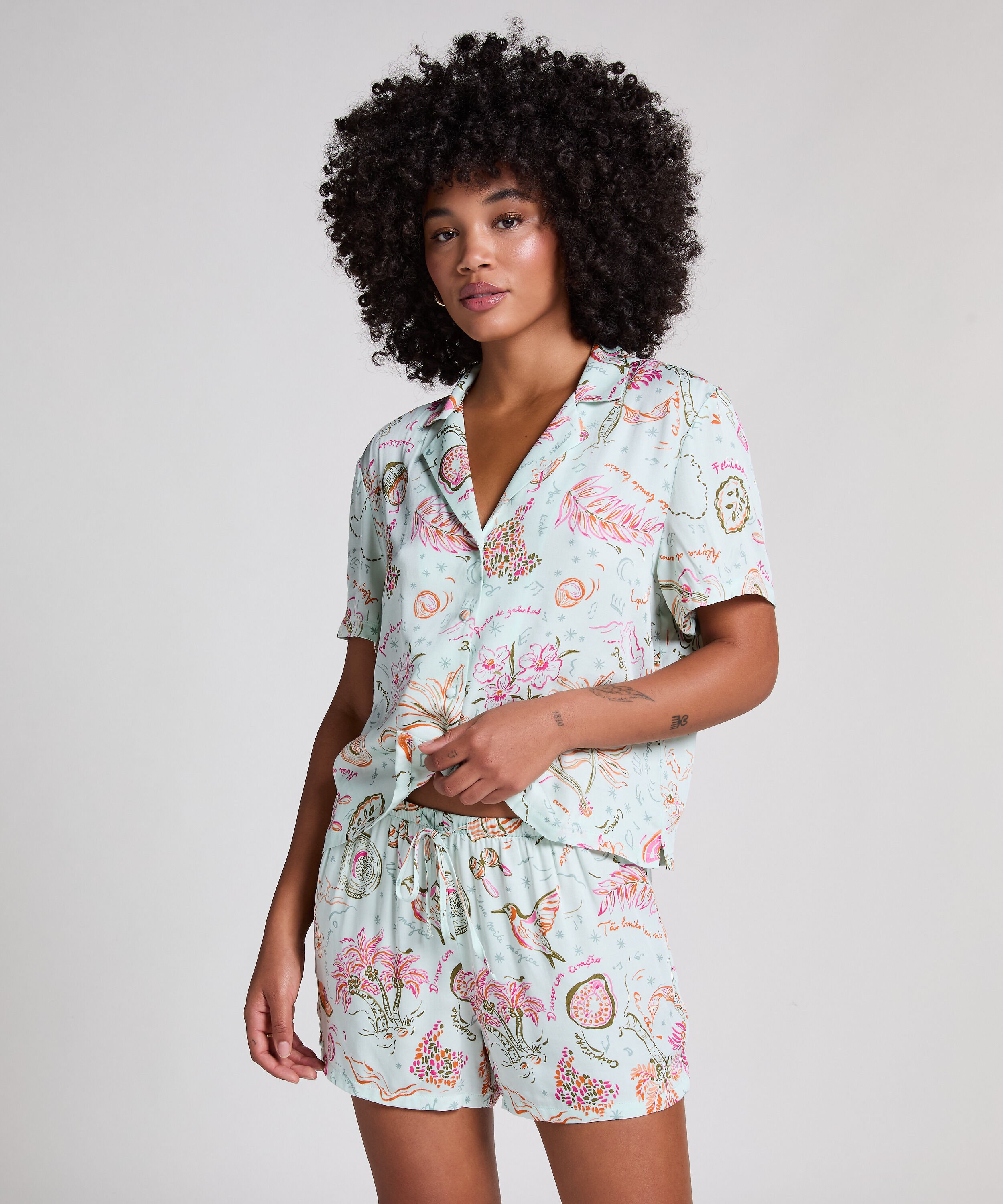 Short Satin, Vert Short Satin, Vert