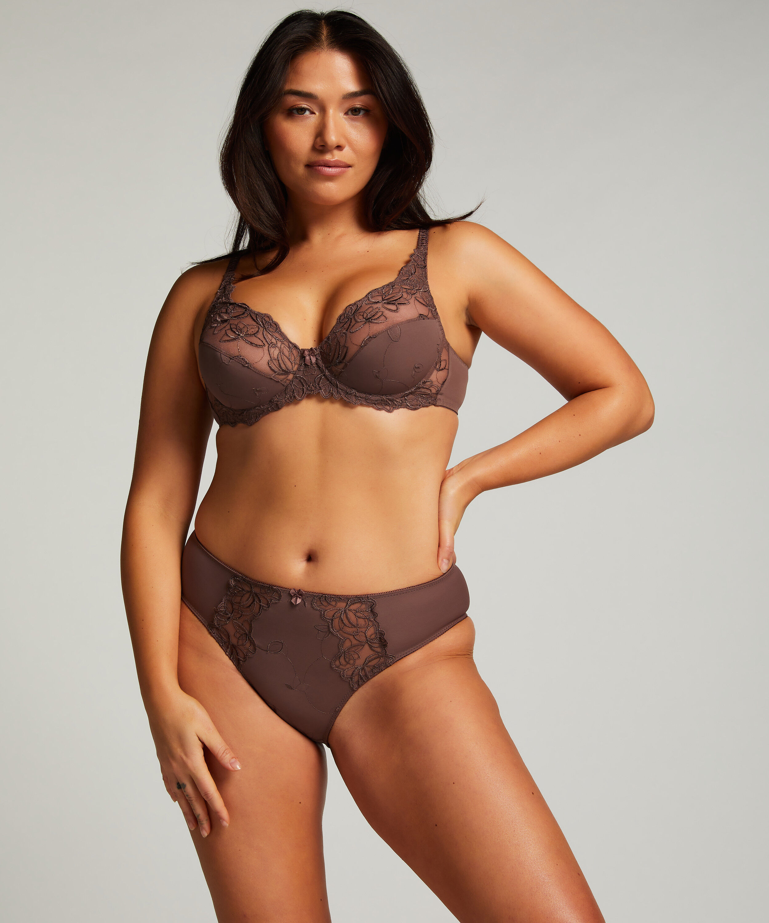 Slip taille haute Diva, Marron