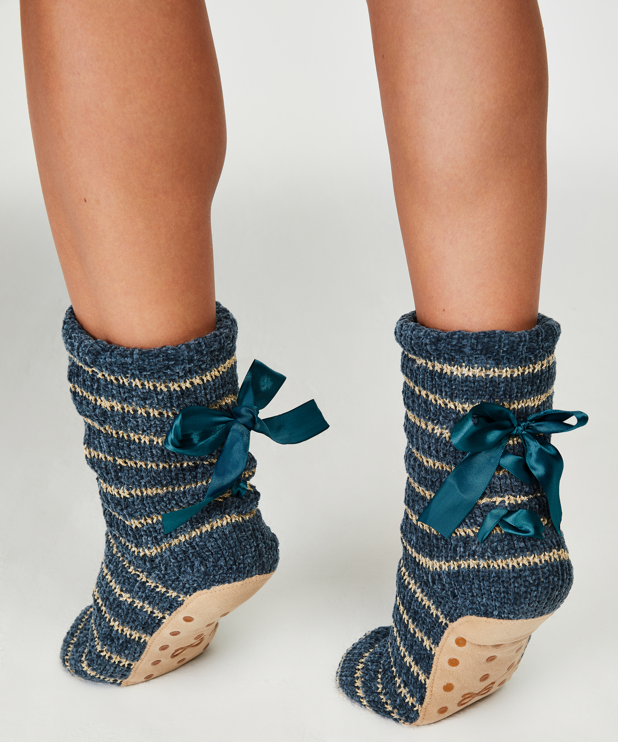 Chaussettes pour pantoufles, Bleu, main