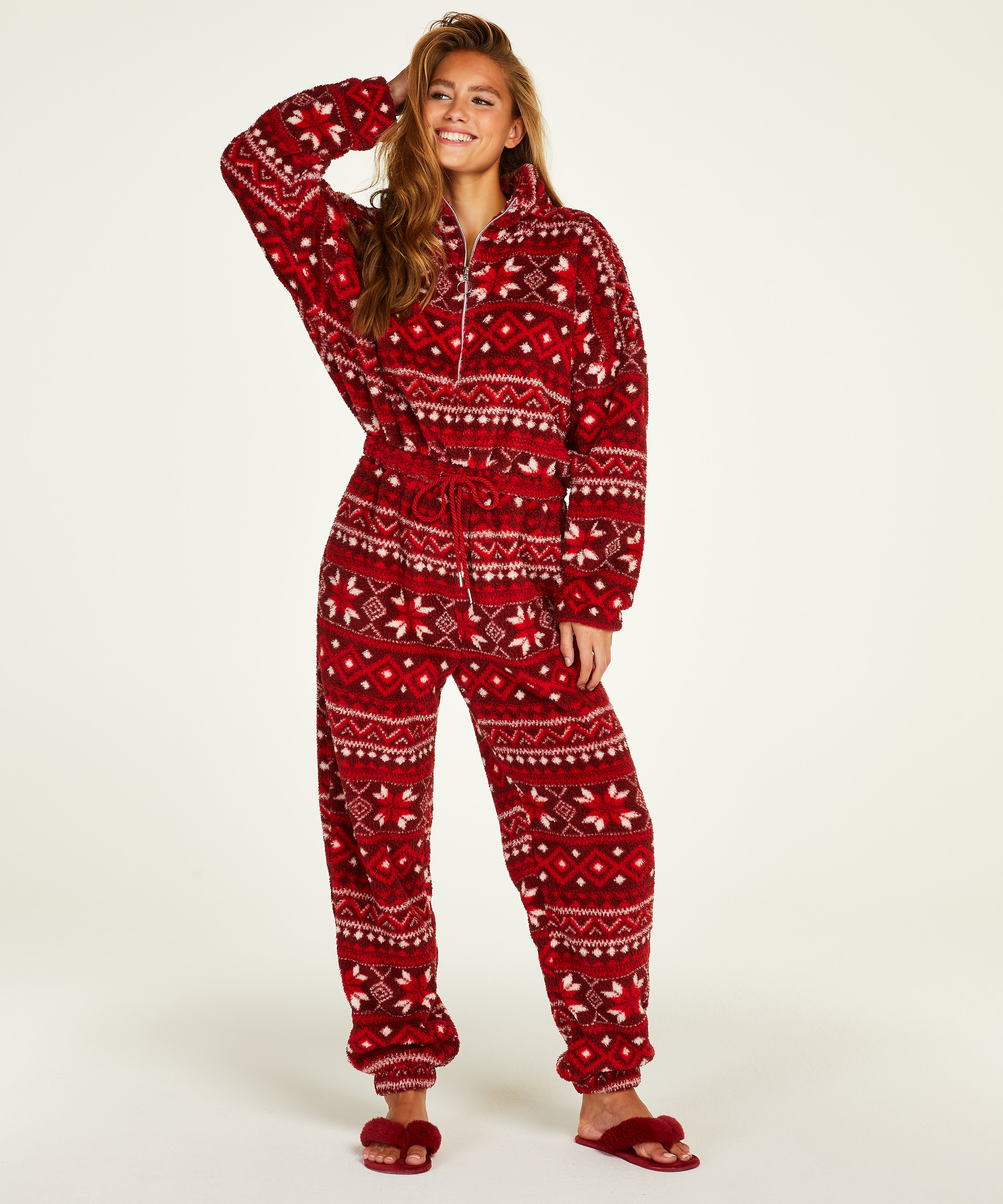 Onesie en flanelle et polaire Fairisle, Rouge, main