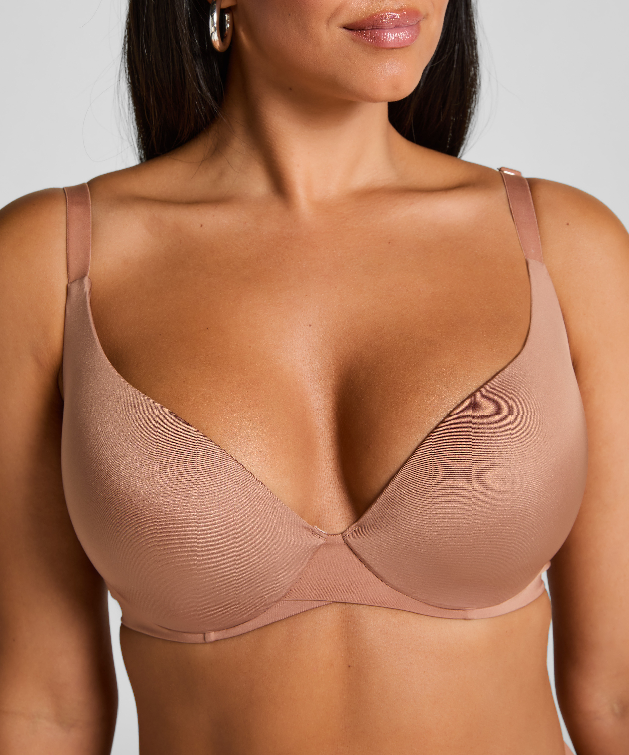 Soutien-gorge à armatures préformé Smooth, Marron, main
