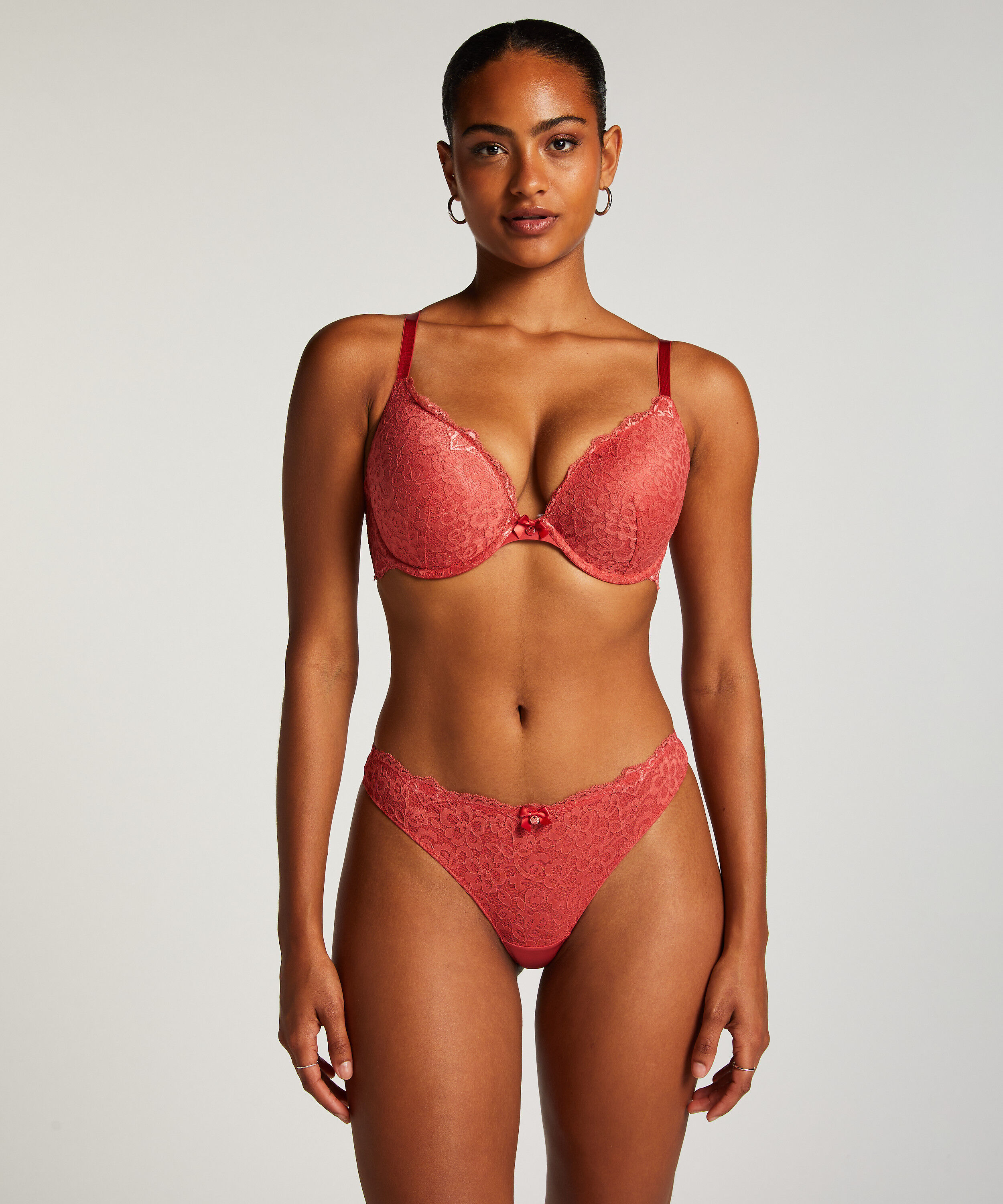 String Marine, Rouge String Marine, Rouge
