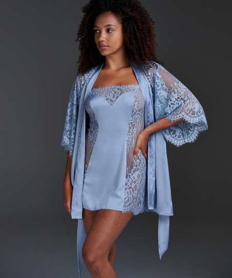 Nuisette Jennifer, Bleu