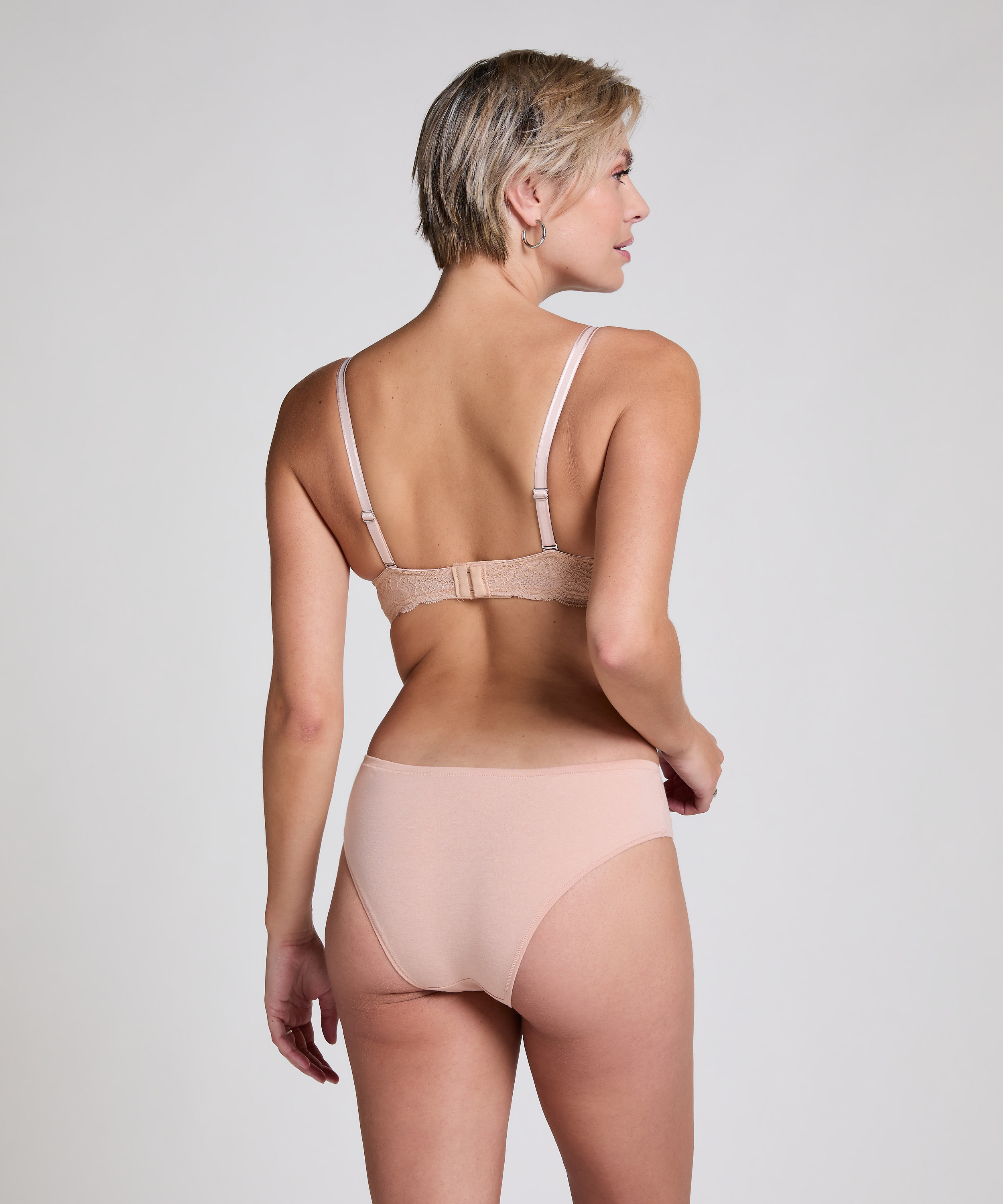 Slip Brésilien en Coton Kira, Beige, main