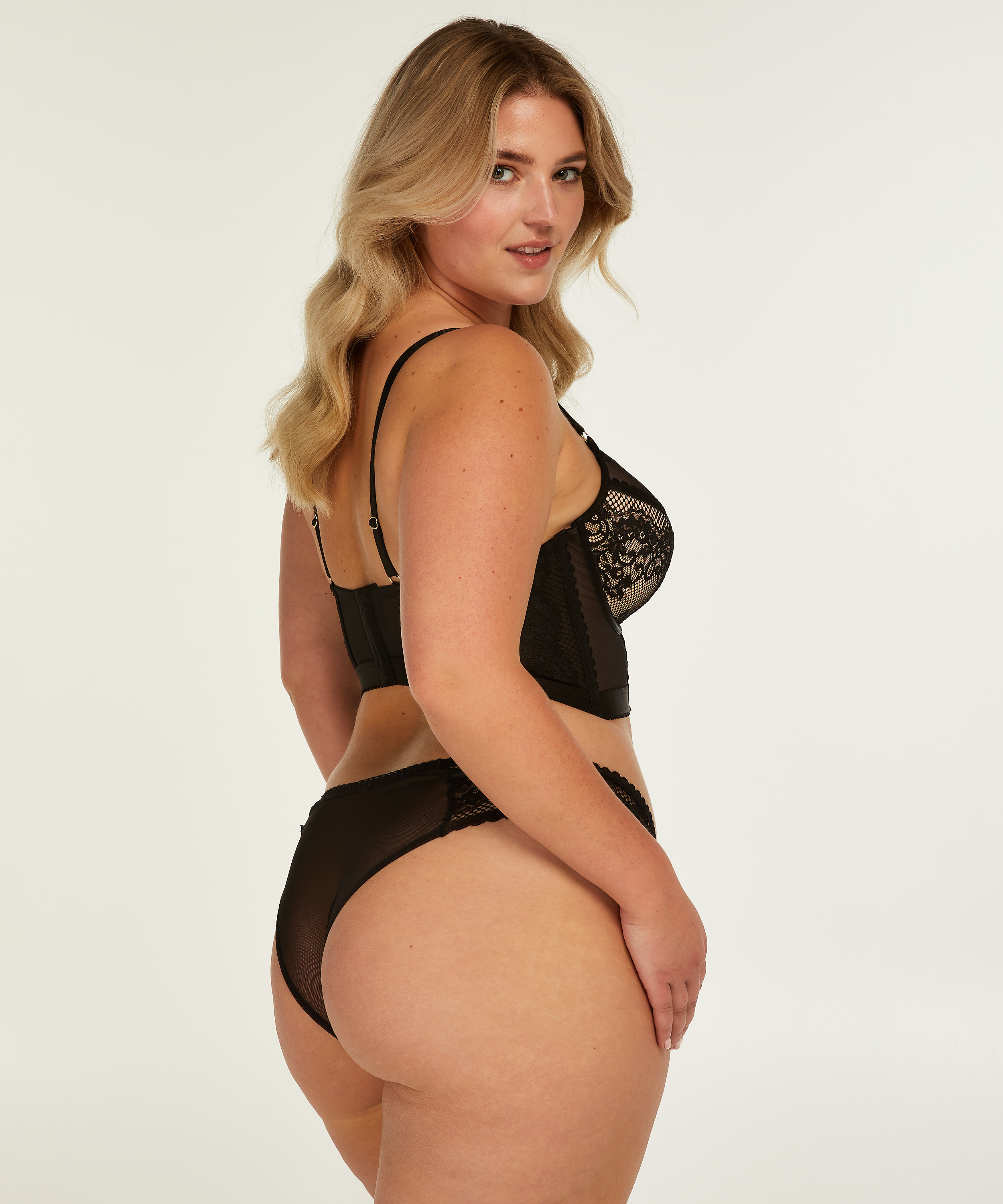 Soutien-gorge rembourré à armatures longline Malika, Noir, main