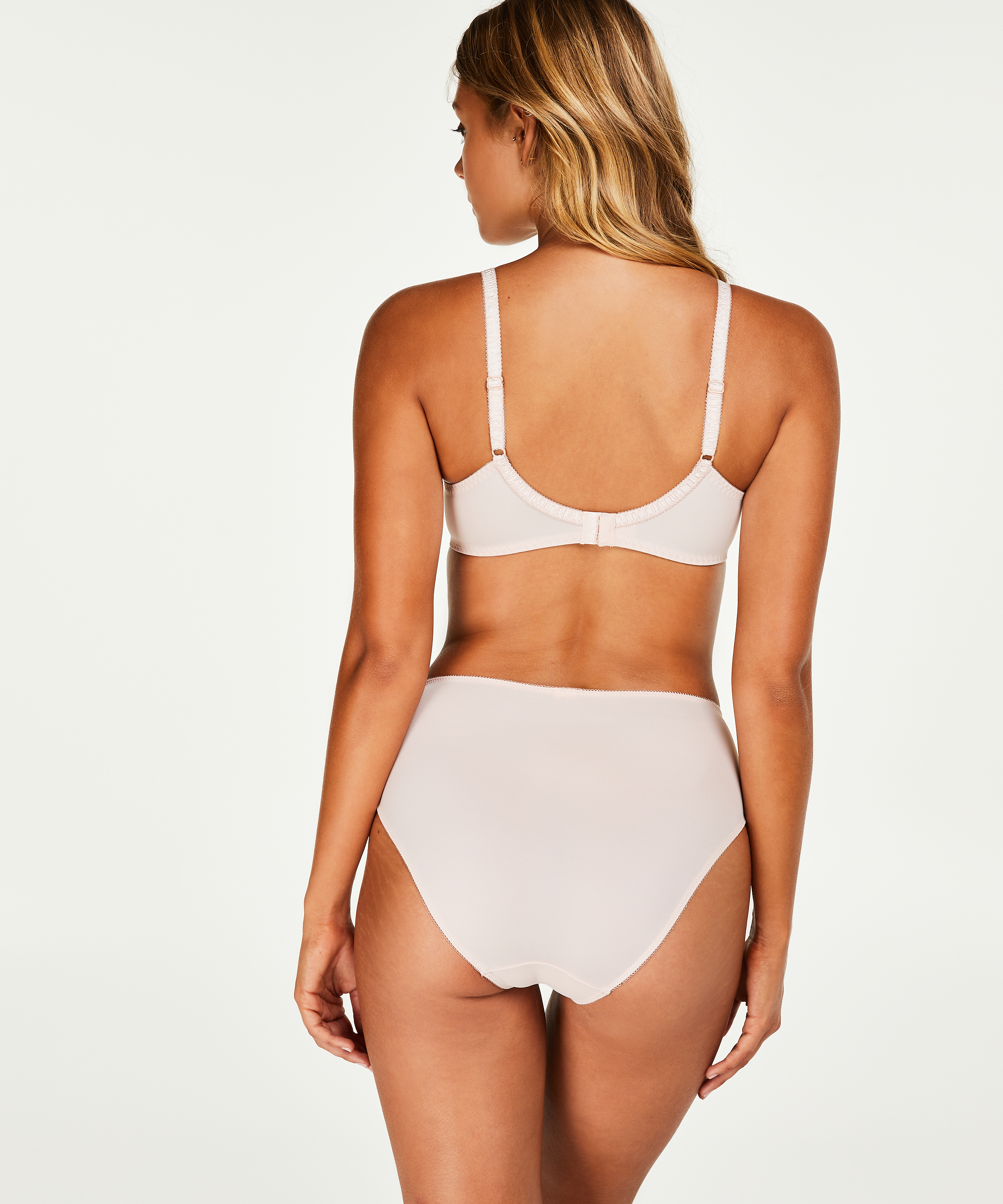 Soutien-gorge &agrave; armatures non-pr&eacute;form&eacute; Diva, Rose, main