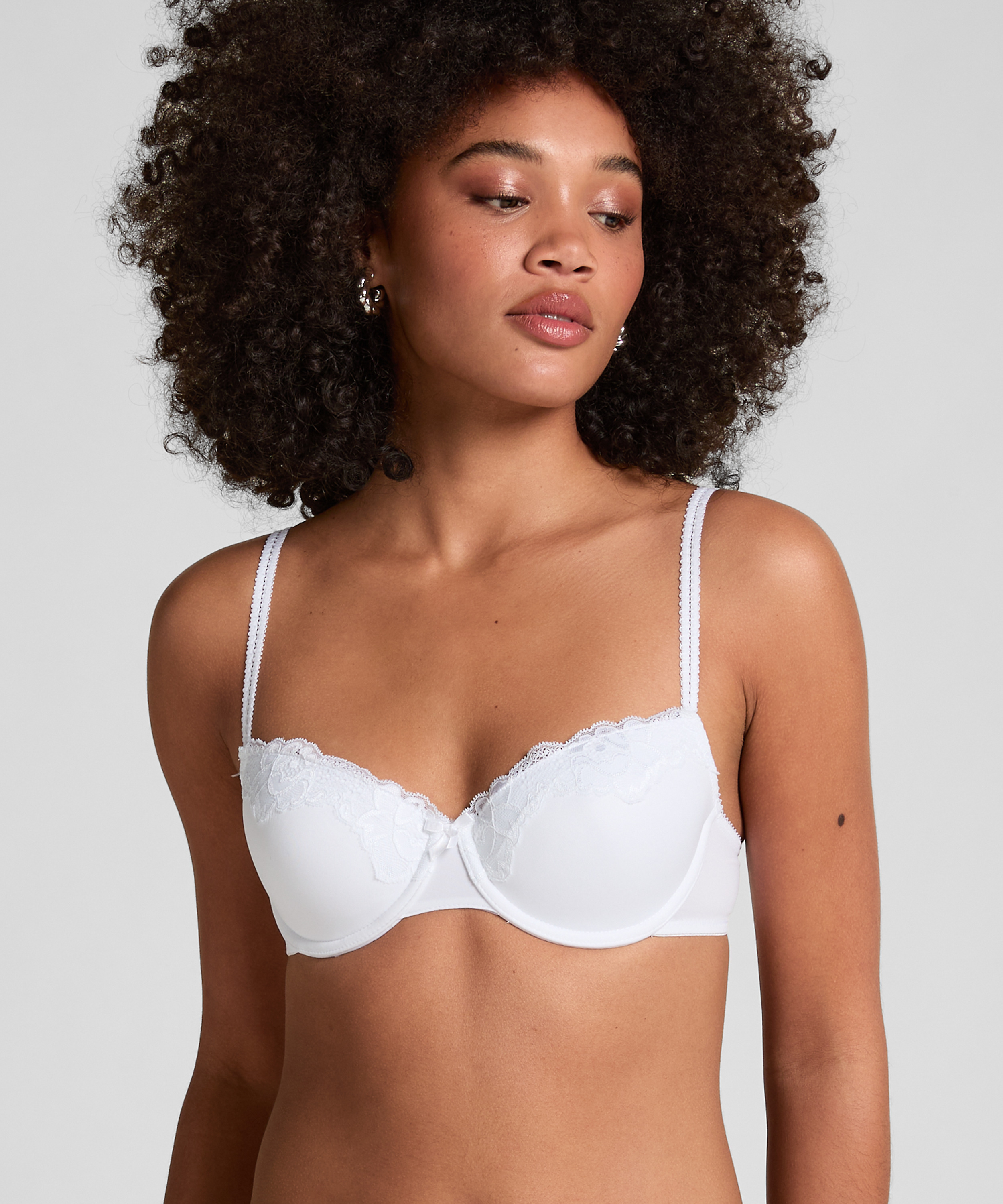 Soutien-gorge &agrave; armatures pr&eacute;form&eacute; Secret Lace, Blanc, main